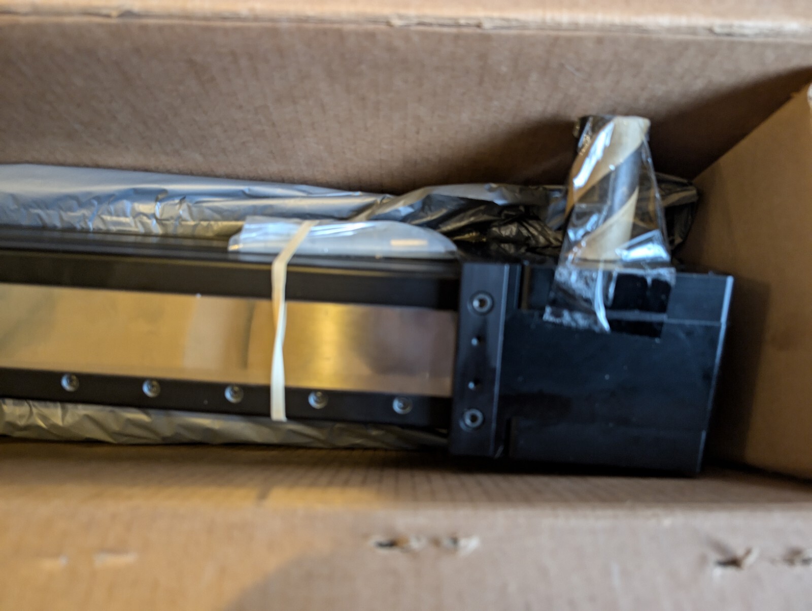 Tolomatic B3W15 BWS30 SK15.000 SDL Belt Drive Rodless Actuator, 15″ Stroke New