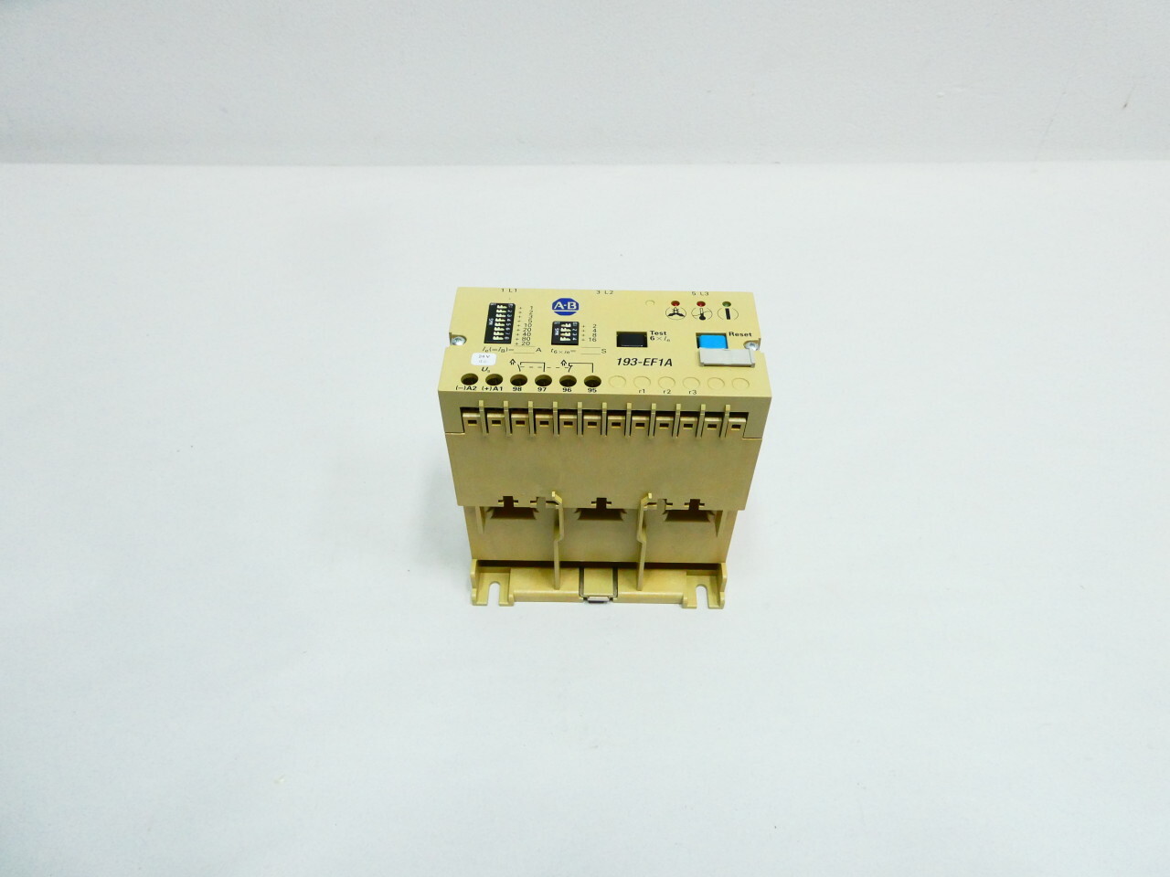 Allen Bradley 193-EF1AZJ Overload Relay 20-180a Amp 24v-dc