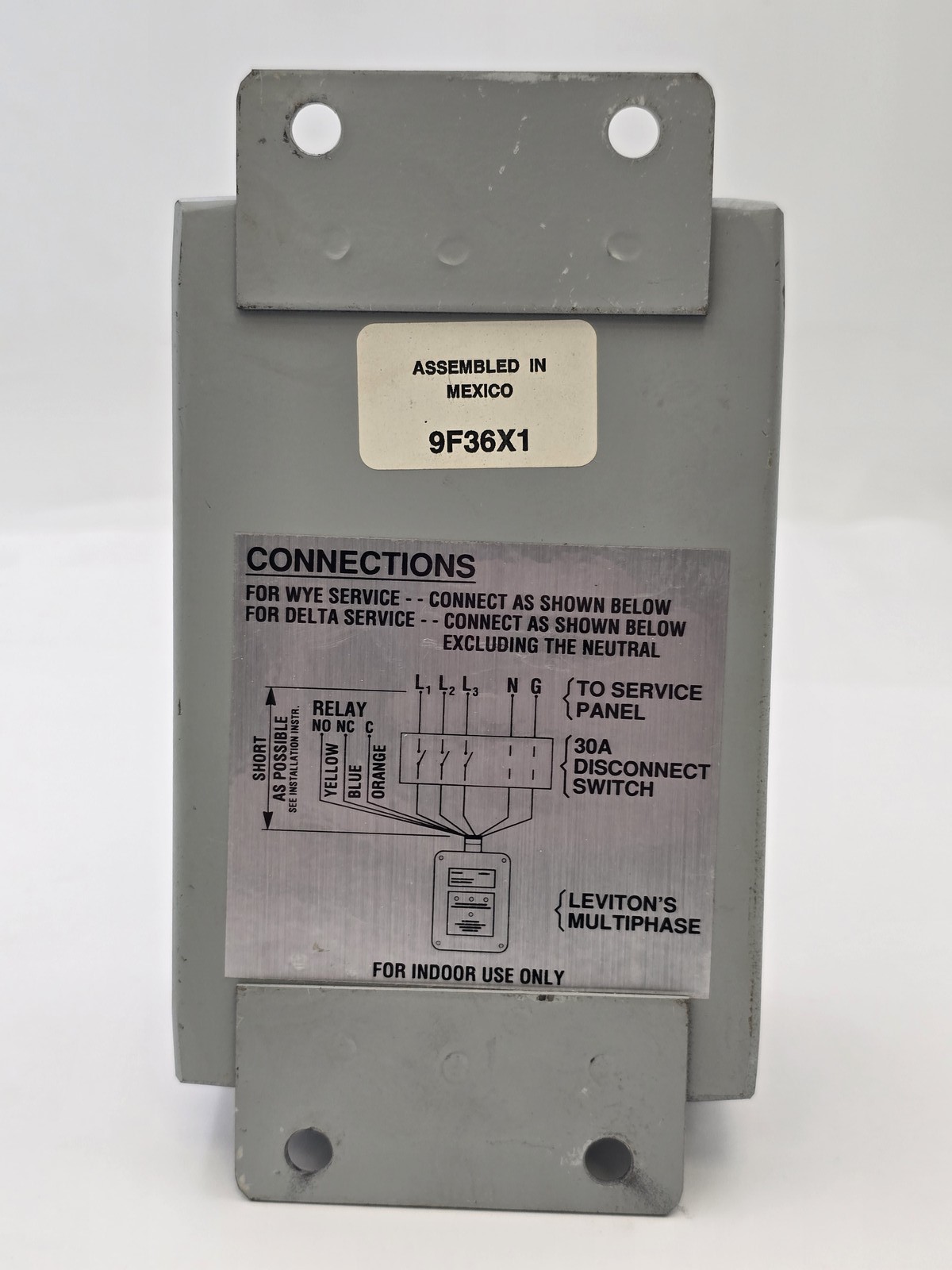 Leviton 42120-DY3 Transient Voltage Surge Suppressor 120/208V WYE or 220 Delta