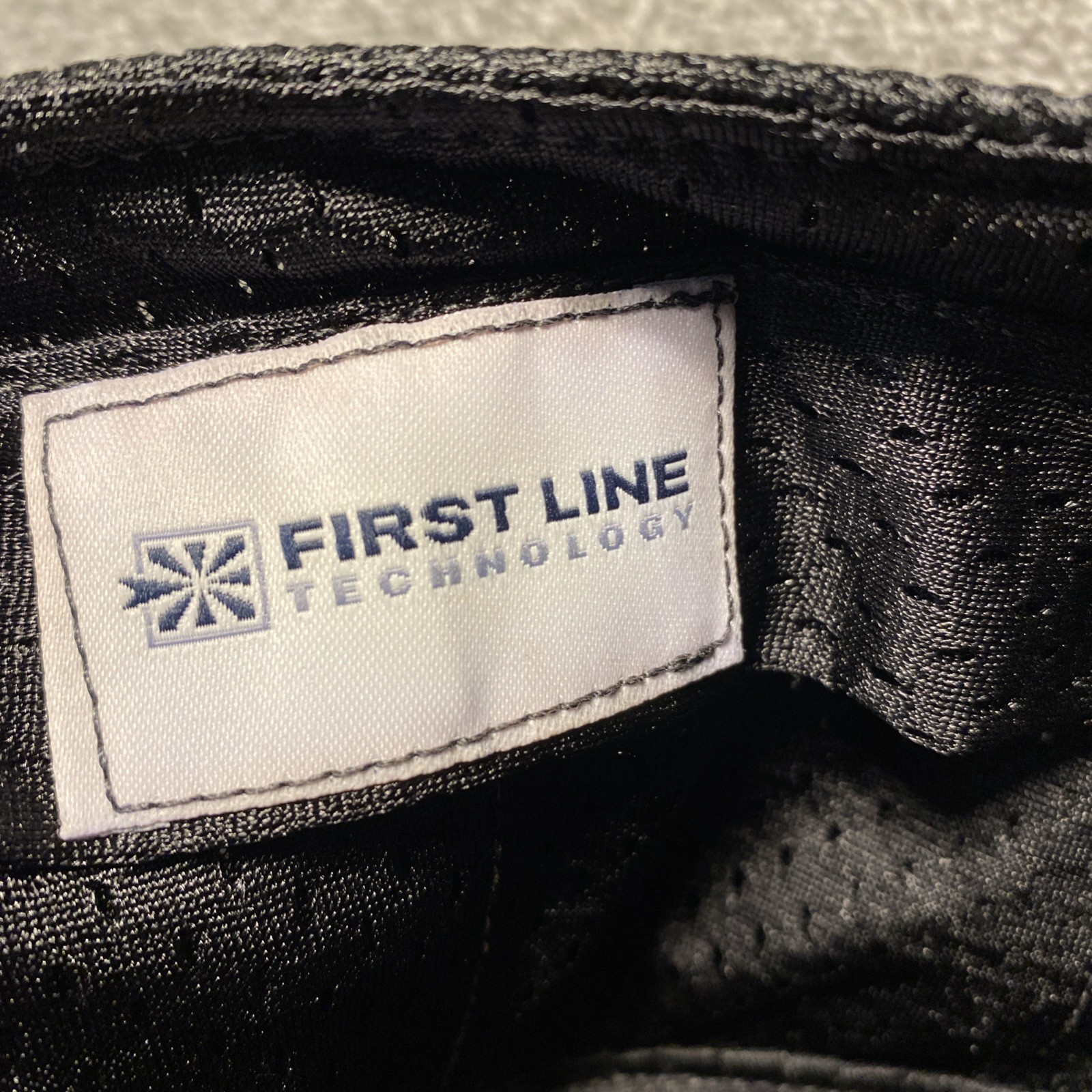 First Line Technology Phase Change Cooling Vest 2XL-3XLD35‑5282‑V • No Inserts •