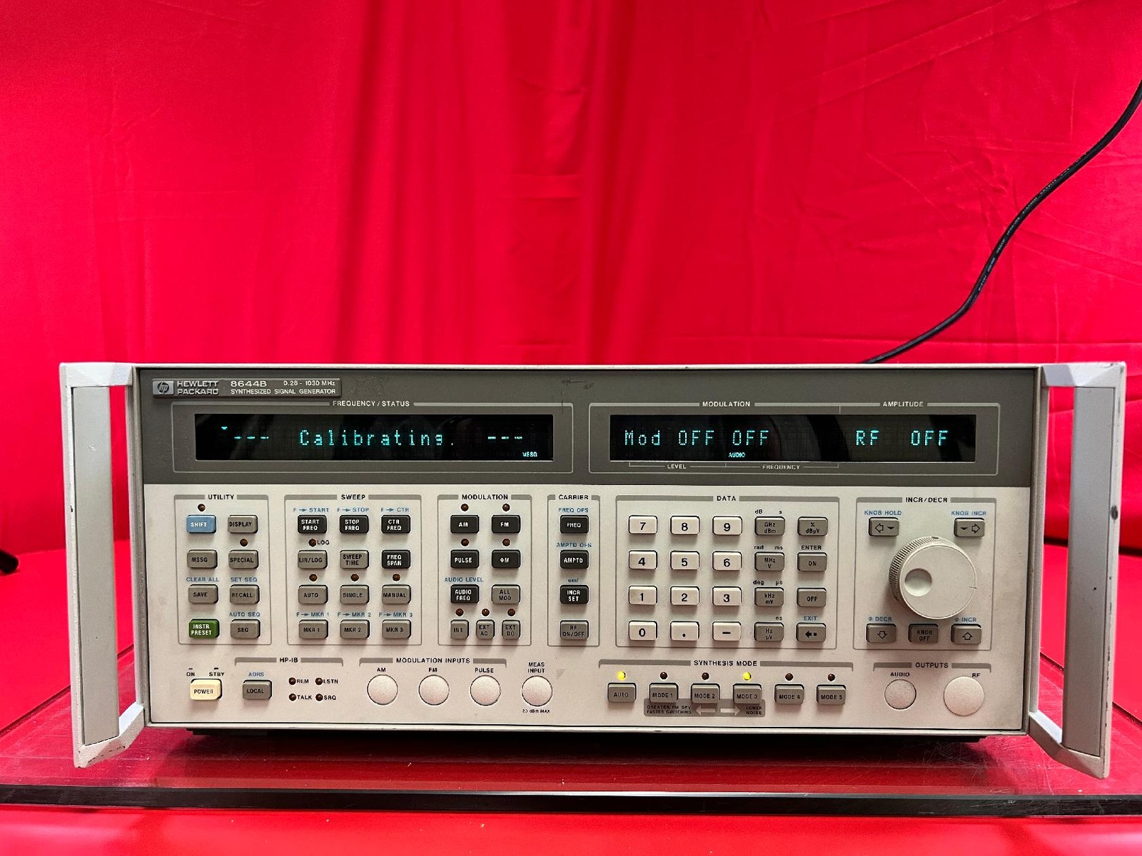Agilent/Keysight 8644B OPT. 003, Synthesized Signal Generator, 252kHz-1030MHz