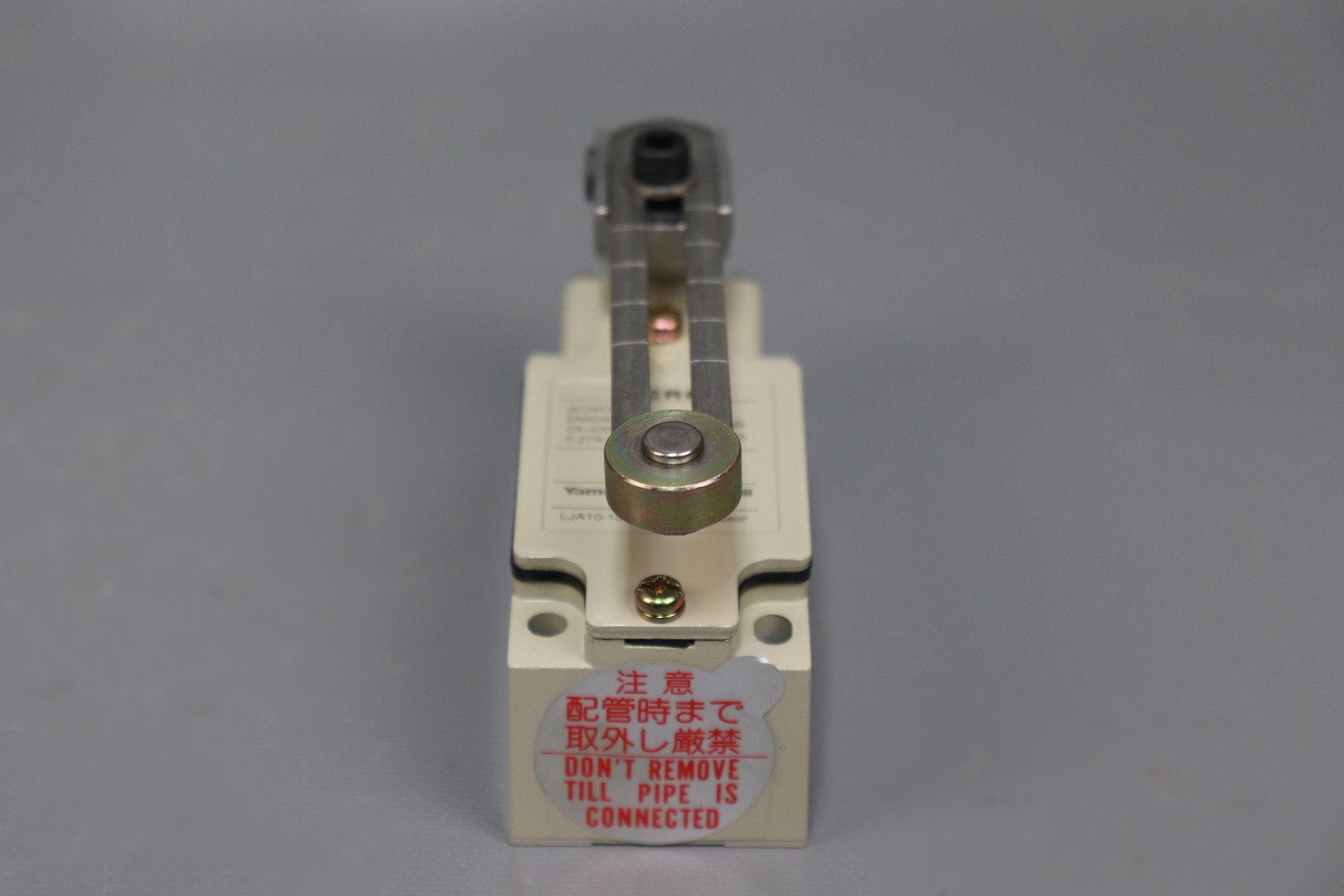 Yamatake Honeywell LJA10-15A11N-005 Limit Switch IP67 LJA1015A11N005 Unused