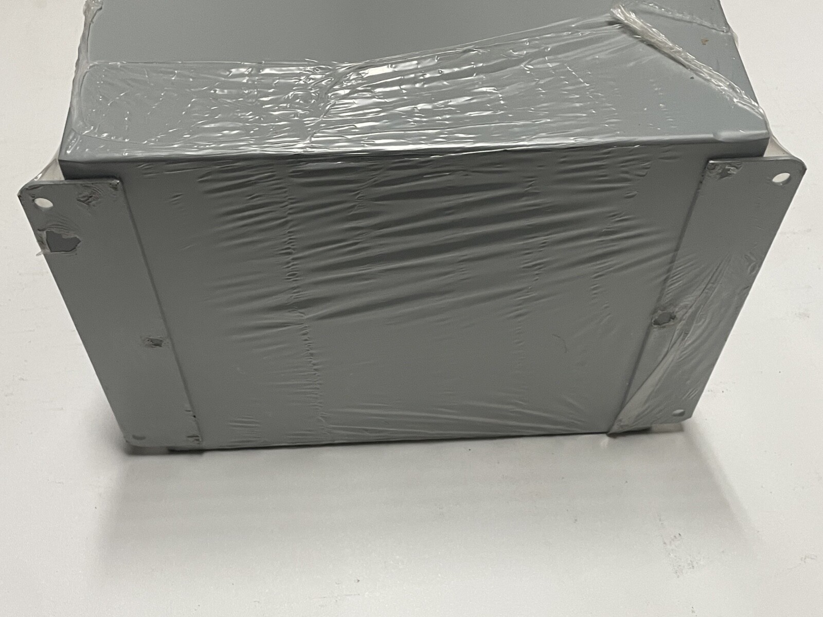QTY Hoffman NVENT A12108CH JIC Box Enclosure 12′ x 10″ x 8″ Hinged, Screw Clamp