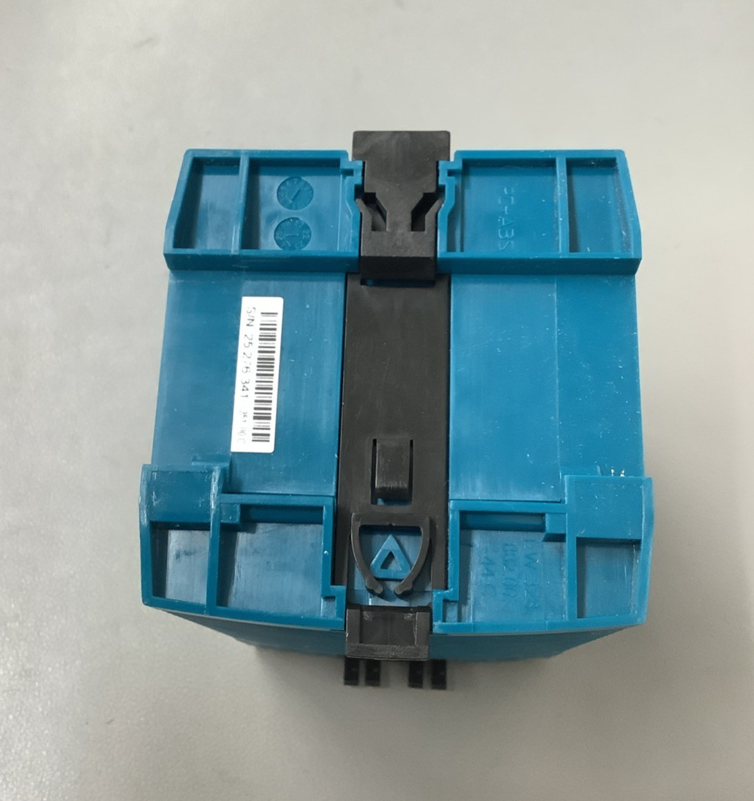 Puls ML100.200 DIN Rail Power Supply 24V 4.2A 3PH (b584)