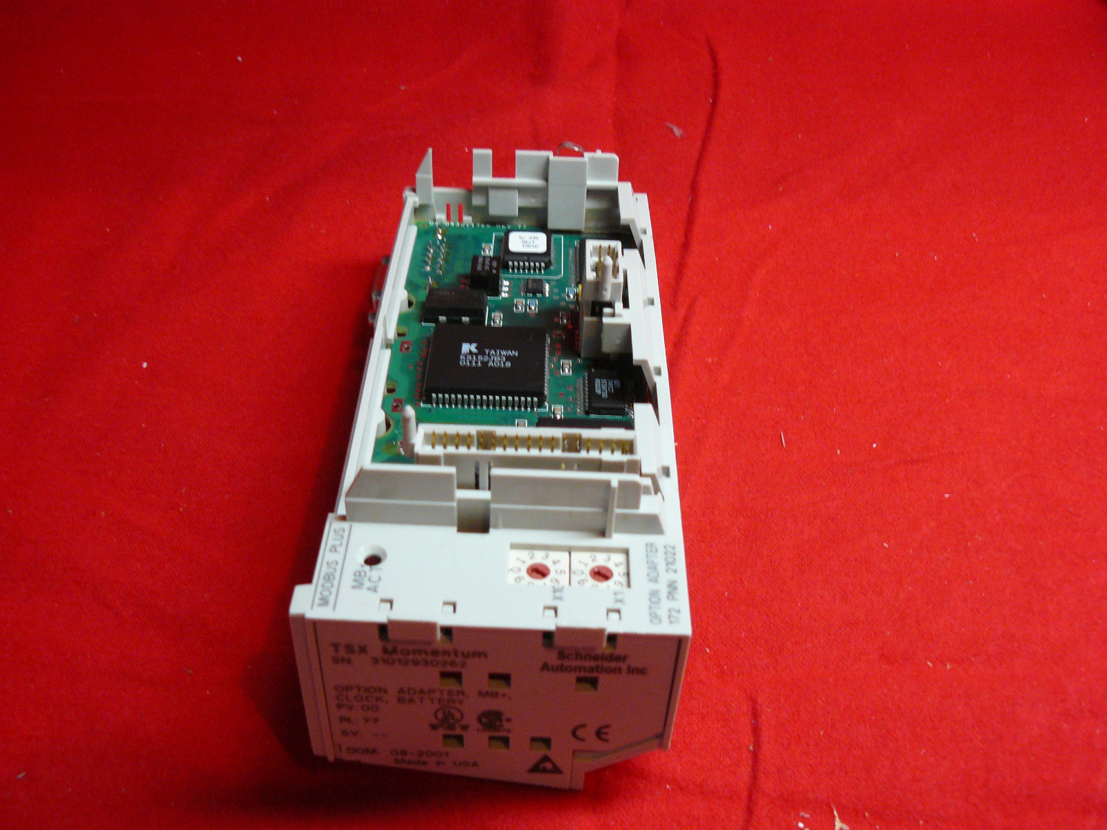 172PNN21022 Used TESTED Modicon Momentum Option Adap 172-PNN-210-22