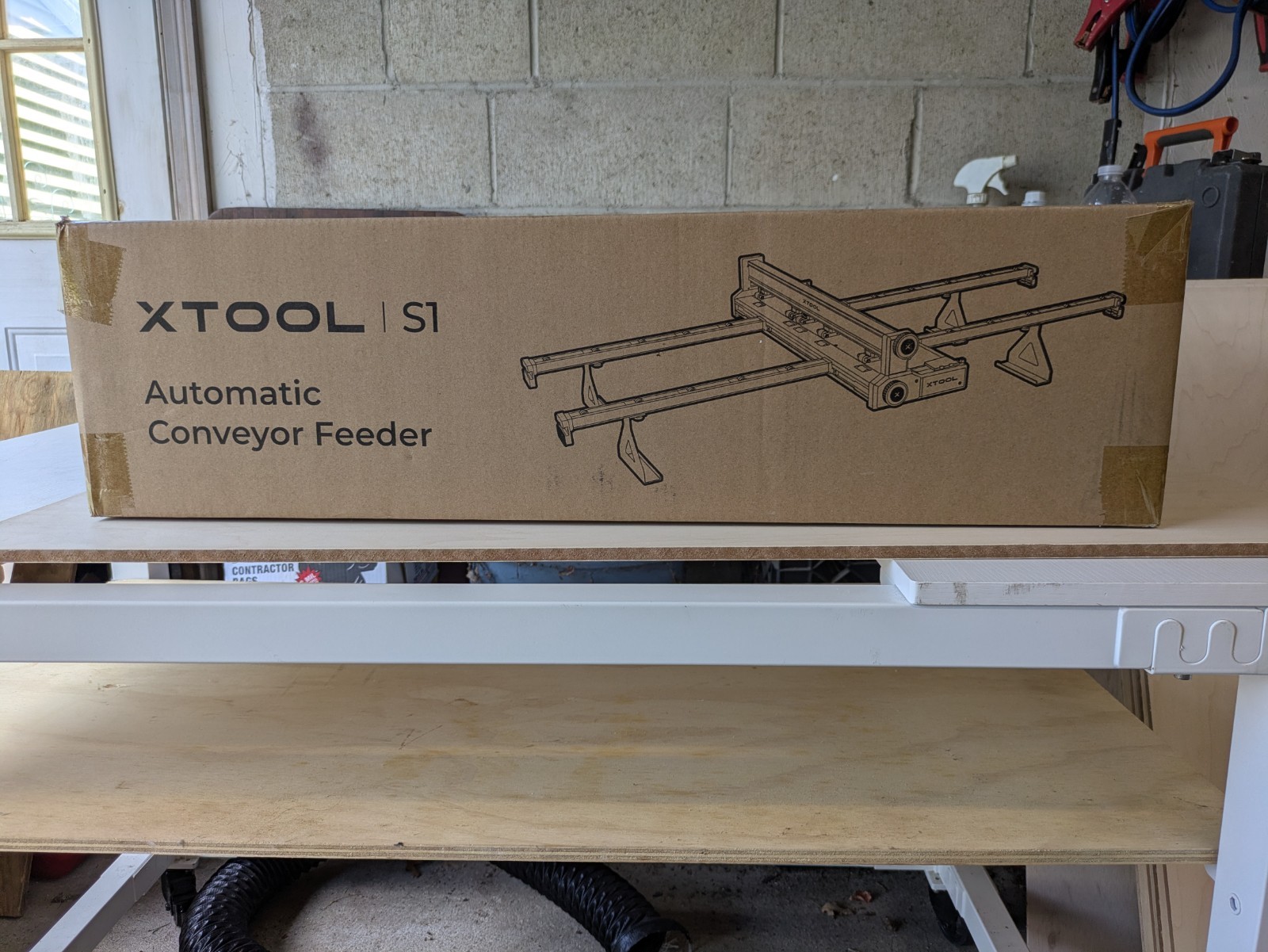 xTool S1 Automatic Conveyor Feeder, Automatic Conveying, Extra Large Processing