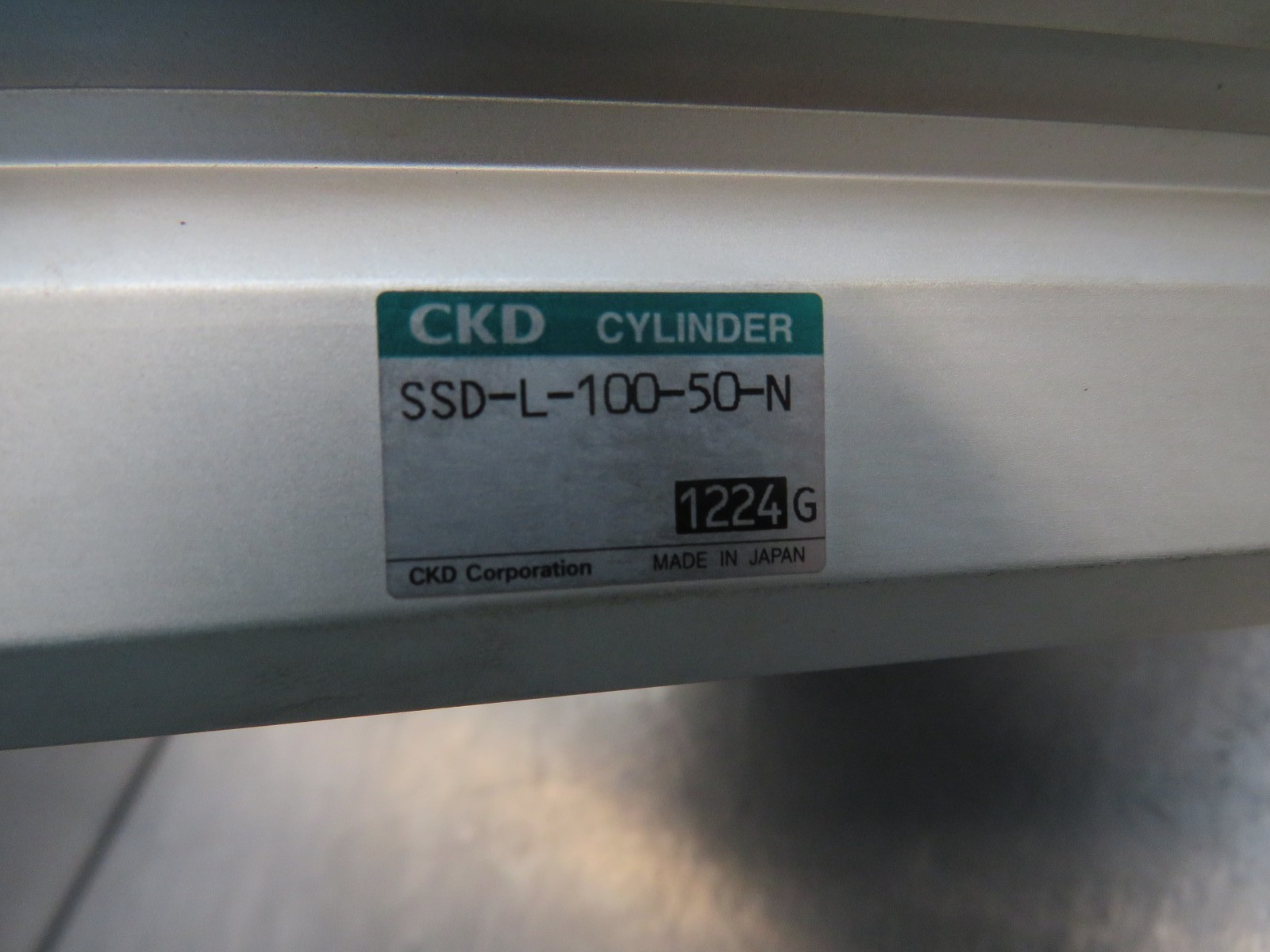 CKD SSD-L-100-50-N Cylinder