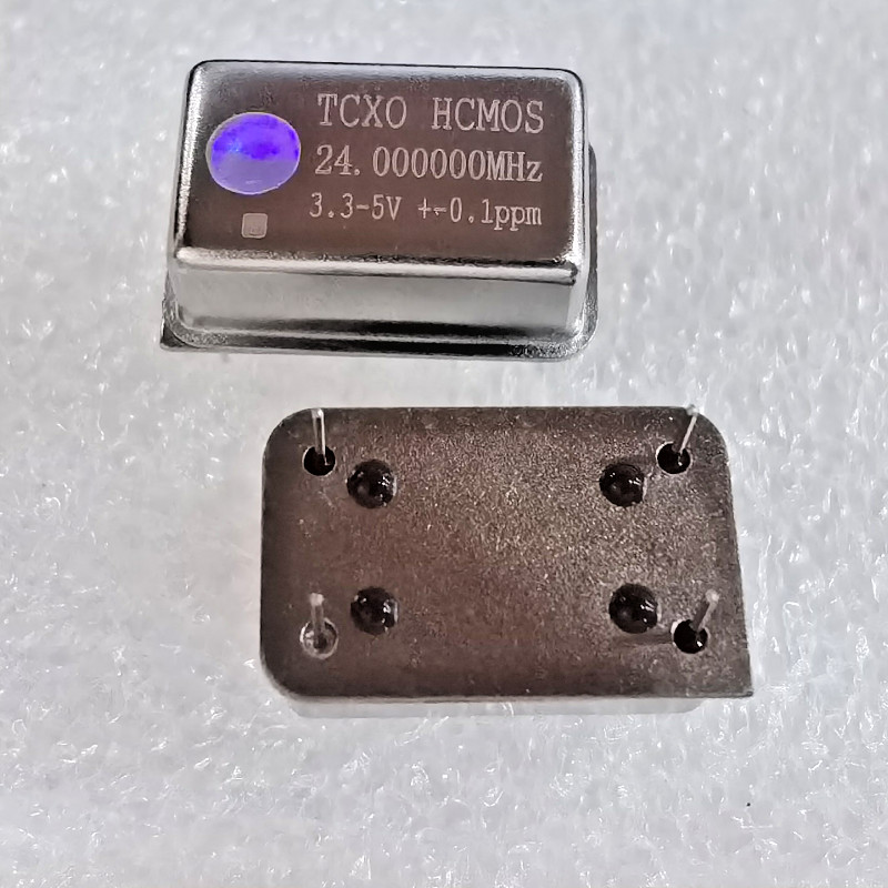 Rectangle High-precision 0.1ppm 3.3V-5V HCMOS DIP14 TCXO Crystal 24MHZ 24.000MHZ