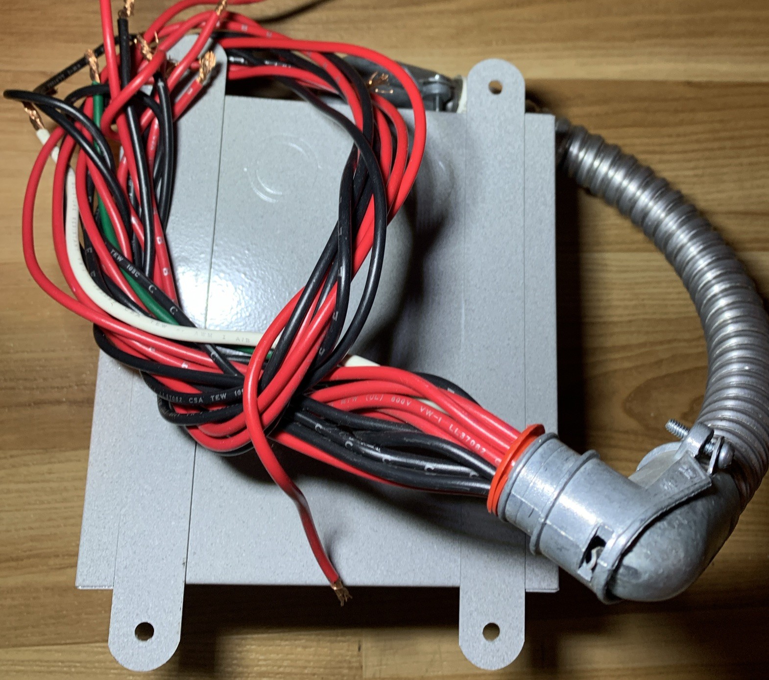 Reliance Controls PROTRAN 30216A 30 Amps 6 Circuit Transfer Switch