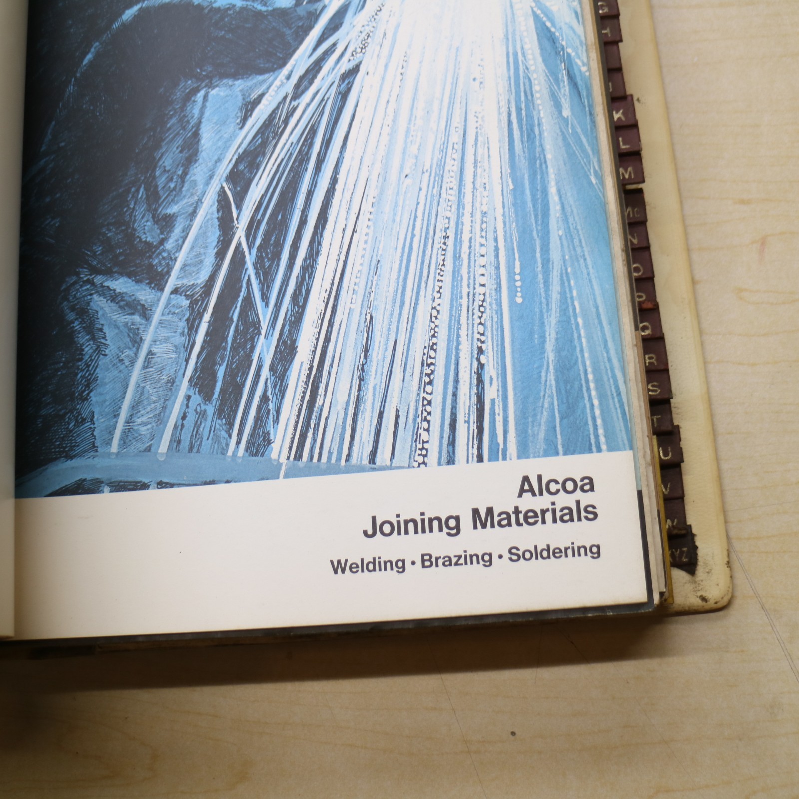 AIRCO ALCOA WELDER SALES BROCHURES Manual Book catalog MAGNAFLUX MILWAUKEE LENCO