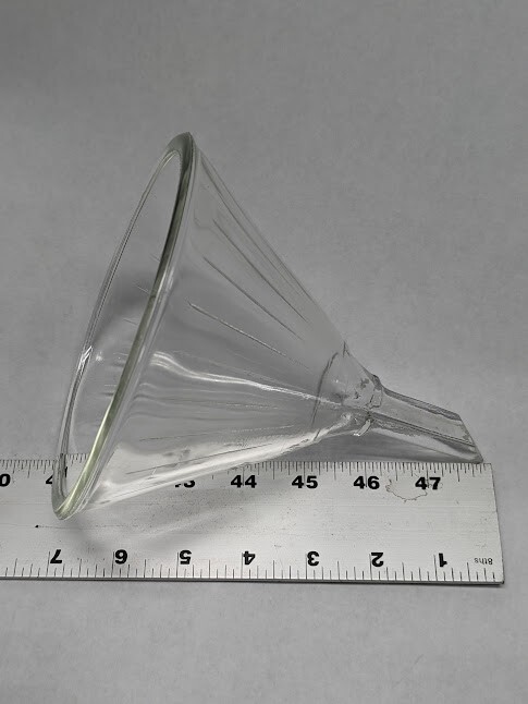 Vintage MERCER 16 oz Ribbed Glass Heavy Wall Laboratory Funnel {whse2.26A3}