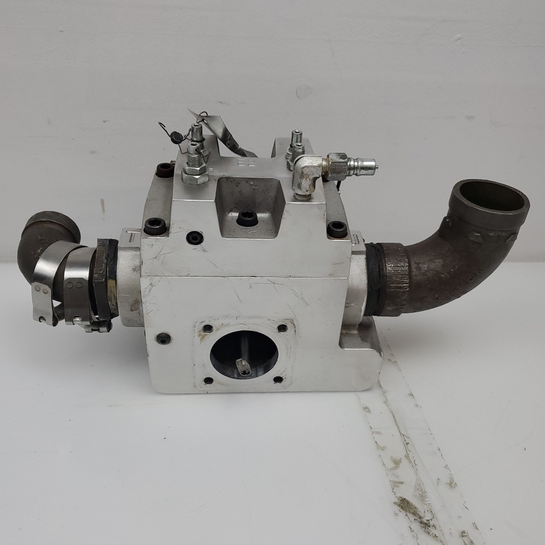 Maxton UC4-STD E2 Hydraulic Control Valve 50-800 PSI 3.4-55 bar 700 L/min
