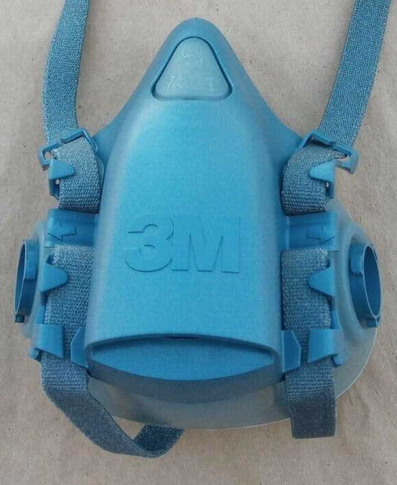 3M7500 Half Mask Respirator, Silicone Facepiece NEW Sealed Size SMALL 7501/37081