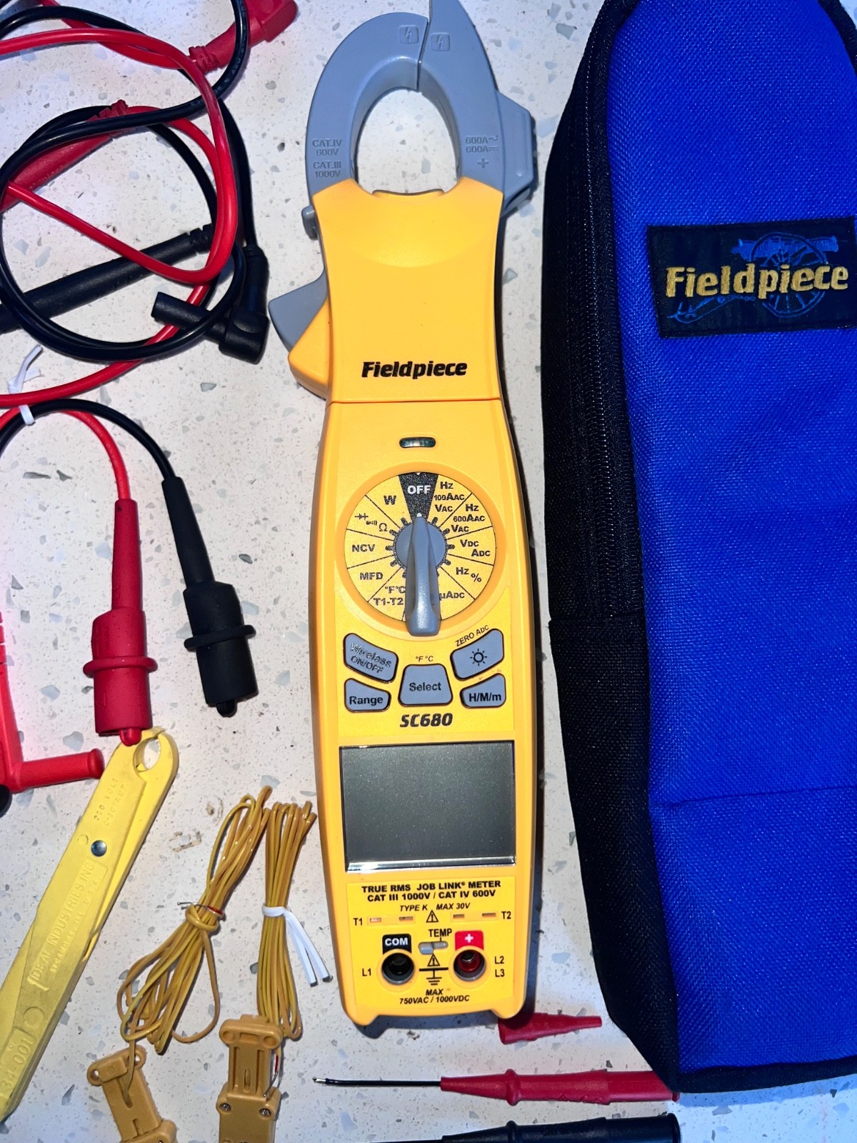 Fieldpiece SC680 True-RMS Wireless AC Clamp Multimeter CAT III 1000v CAT IV 600v