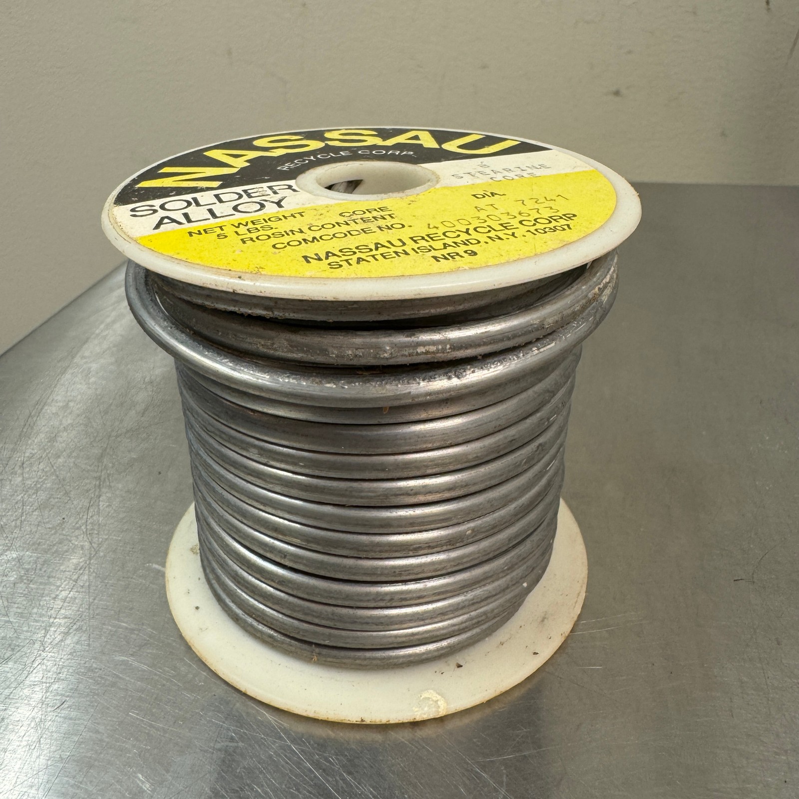 Vintage NASSAU B Stearine Core Large Diam. Solder – SPEC: AT 7241 – 4LB 7.5 Oz