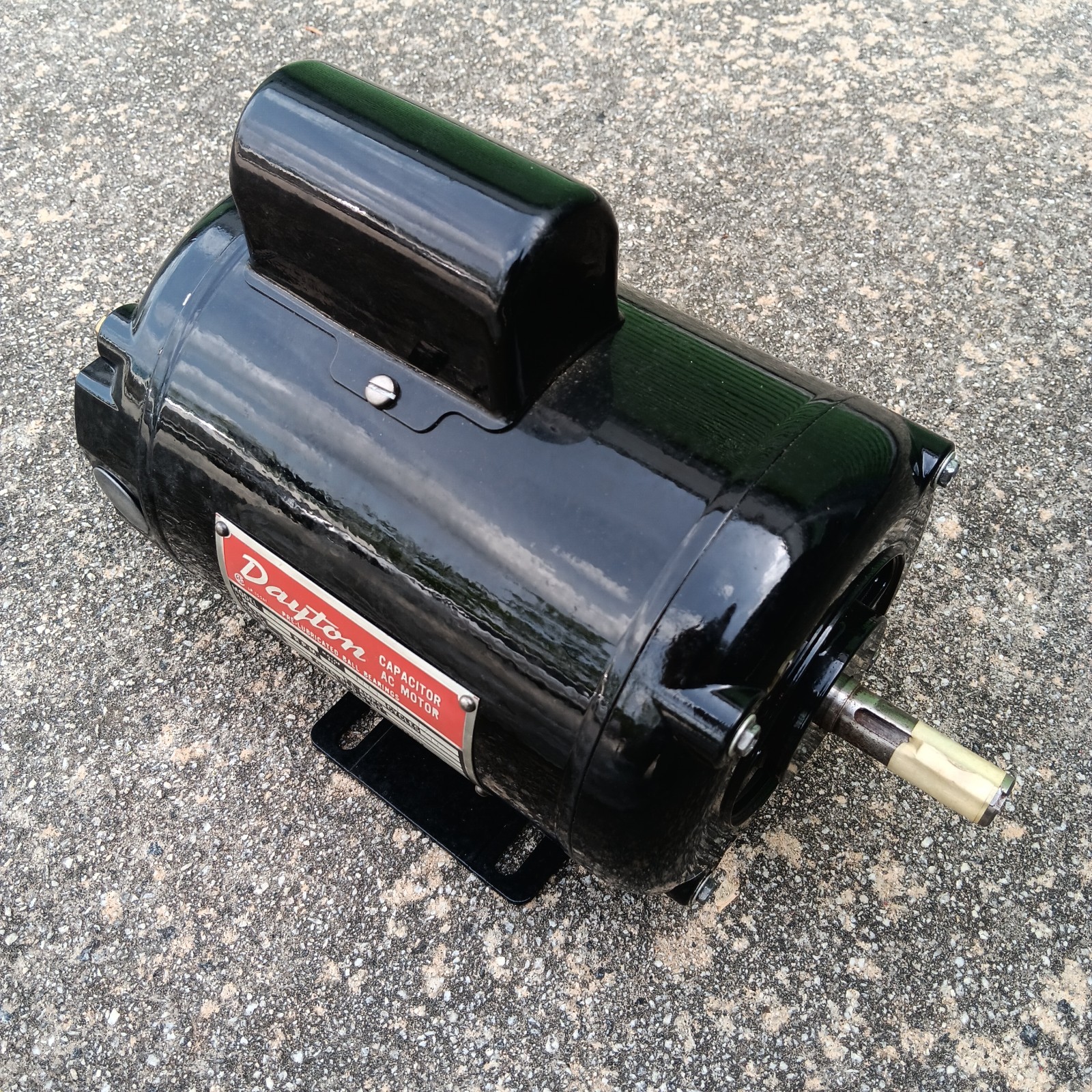 Dayton 1/2 HP AC Motor NOS Model: 4K855-F
