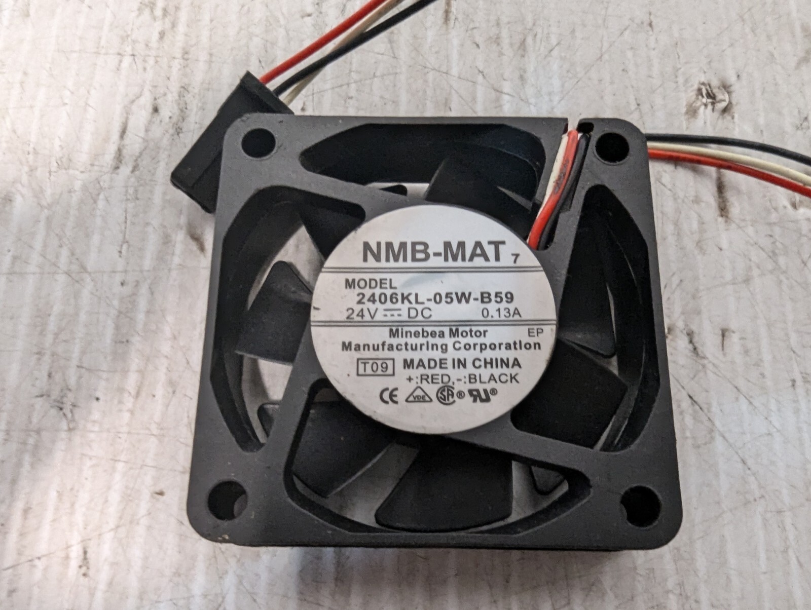 Lot of 4 NMB 2406KL-05W-B59 DC Axial Cooling Fan, 24VDC, 0.13A, 4600rpm, 18.3CFM