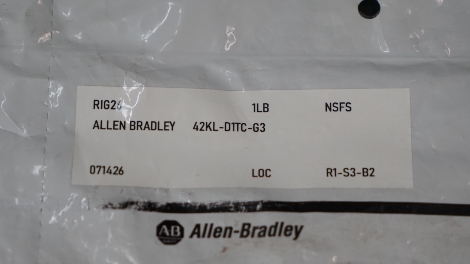 Allen Bradley 42KL-D1TC-G3 Diffuse Sensor MiniSight 380mm 15″ 22-250VAC/DC Ser A