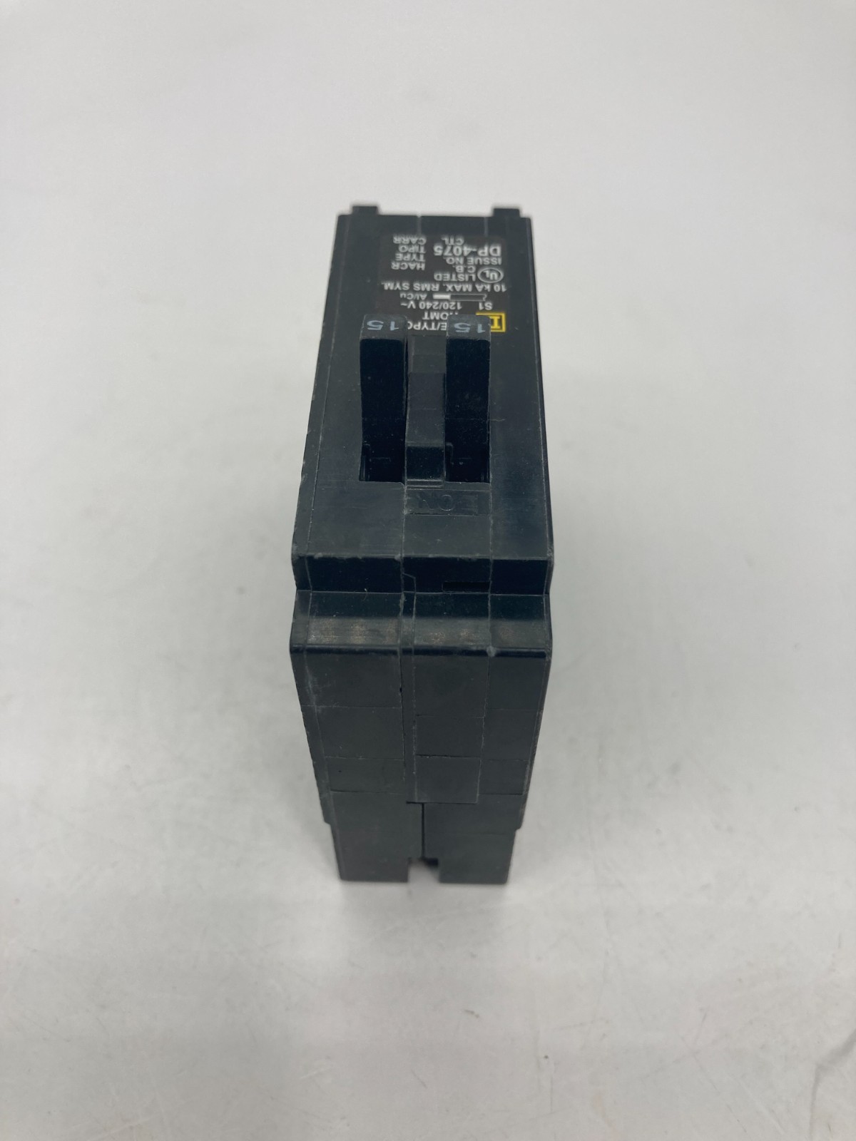 Homeline HOMT1515 1 Pole Two 15 Amp 120V AC Twin HOMT Plug In Tandem Breaker NOS