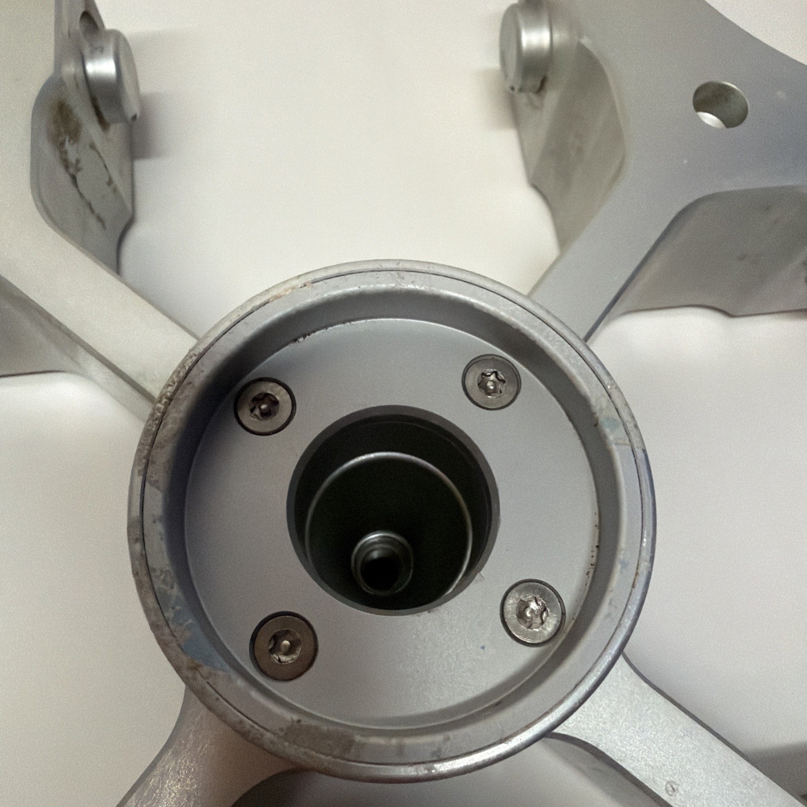 Eppendorf A-4-62 Swing Bucket Rotor with 4 Buckets and Adapters – Clean