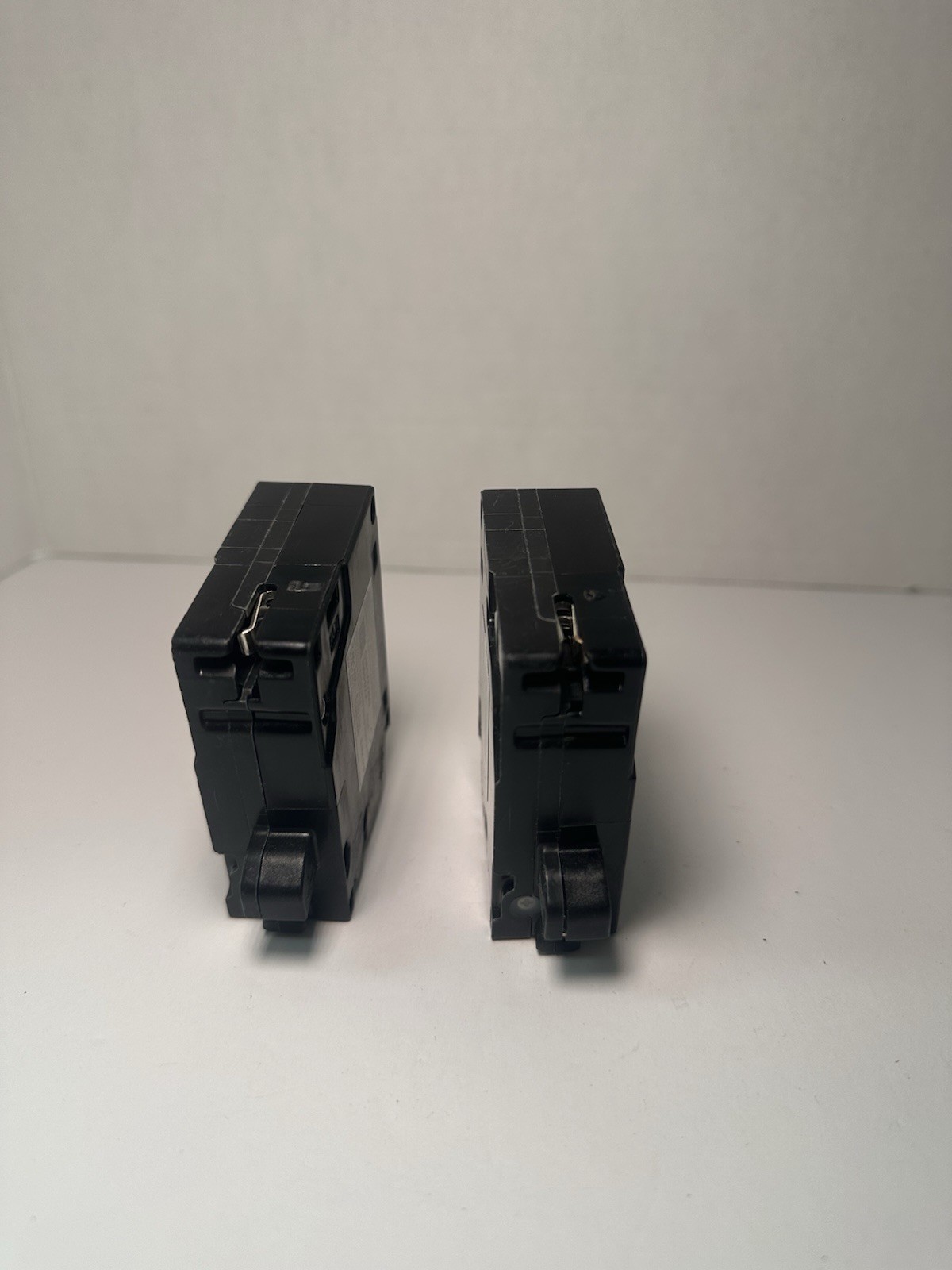 NEW Siemens QAF2N 15 Amp AFCI Combination Arc Fault Circuit Breakers Lot of 2