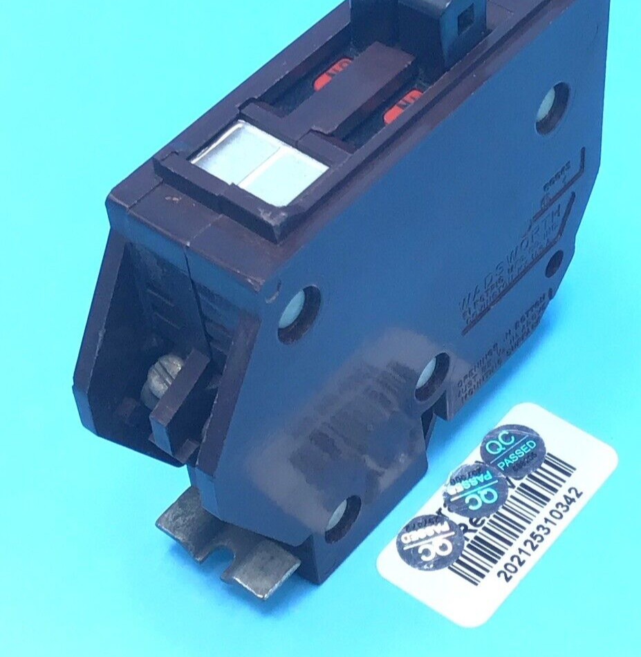 Circuit Breaker Wadsworth B1515 15/15A Two 1 Pole Twin Tandem