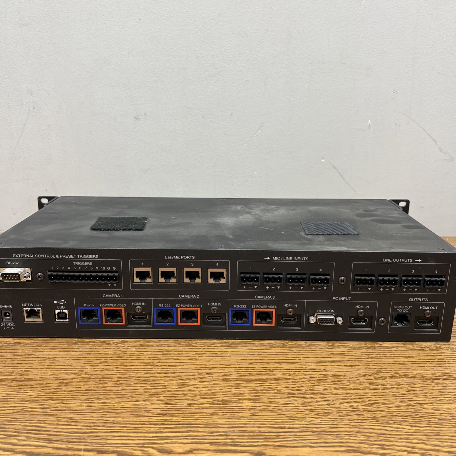 Vaddio AV Bridge MATRIX PRO Audio Video Encoder HD Video Switcher 998-8230-000