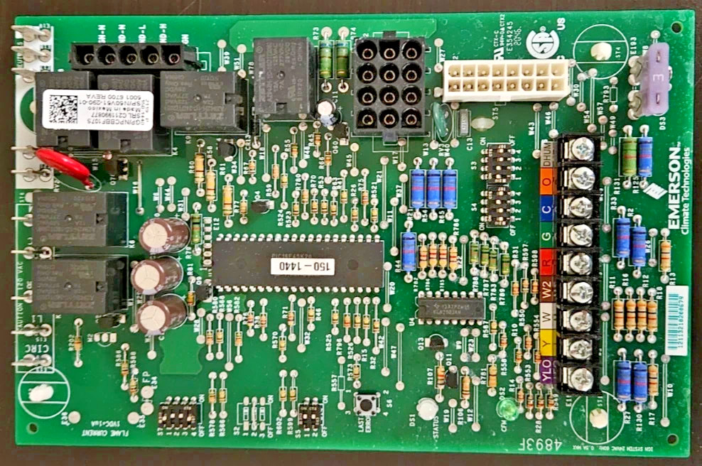 Goodman PCBBF107S Ignition Control Board Hsi 2 Stage – 594463,