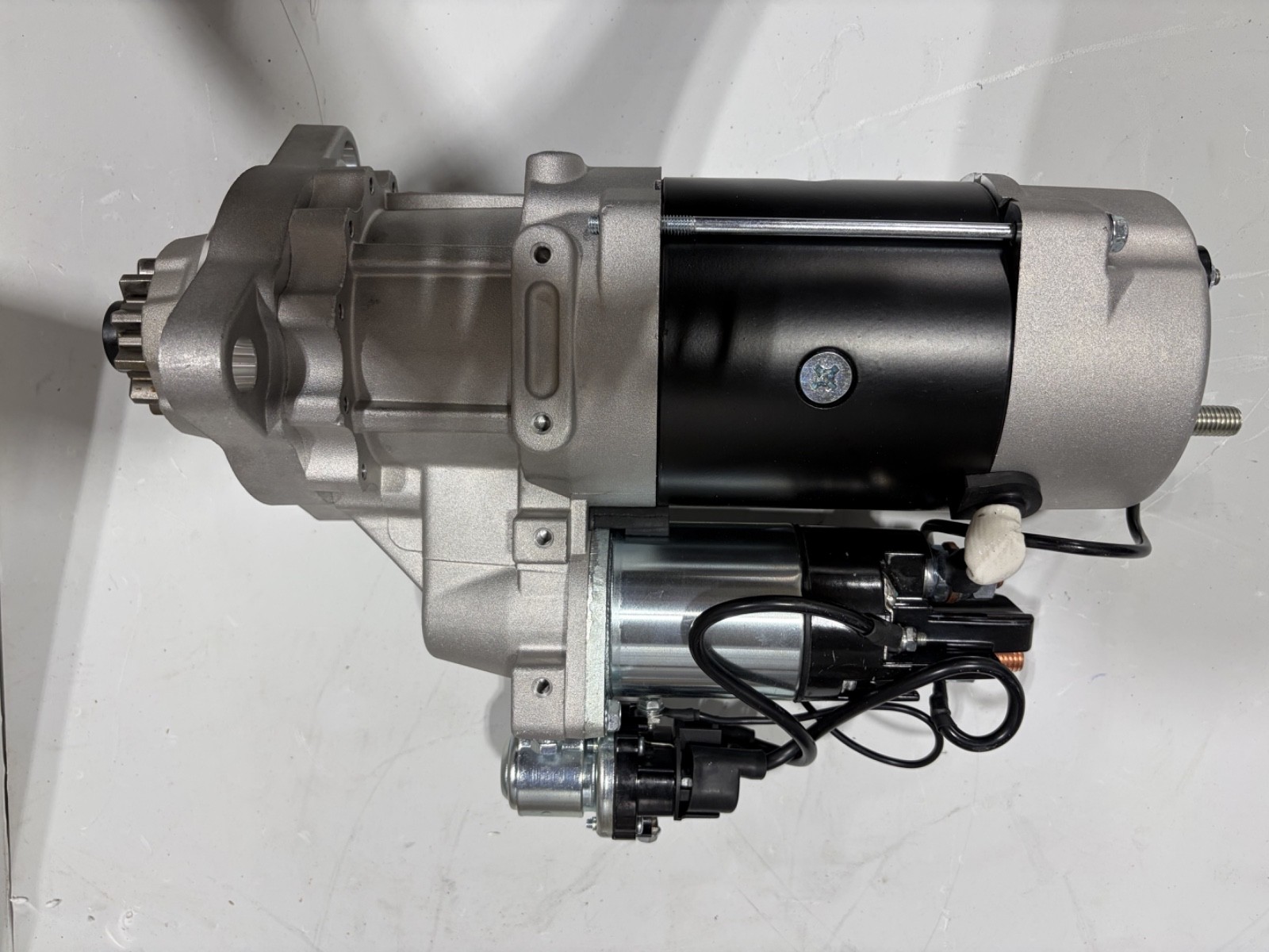 NEW 39MT Starter 12V 7.3KW 11T 6924 Delco Remy 8200090 19011521
