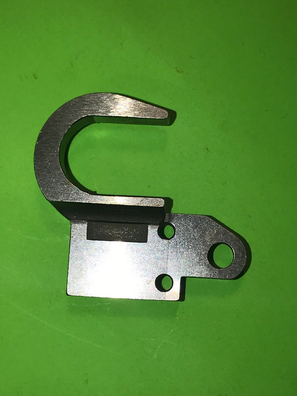 *NEW* 240605-SINGER-FEED BAR-FOR SEWING MACHINES *FREE SHIPPING*