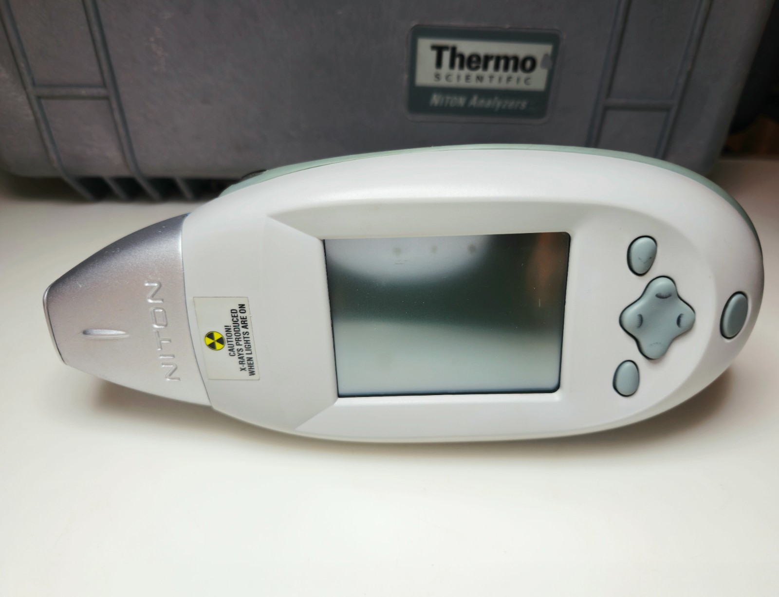 Thermo Scientific Niton XLp 300A XRF Analyzer Cd-109 Powers On w/ Case