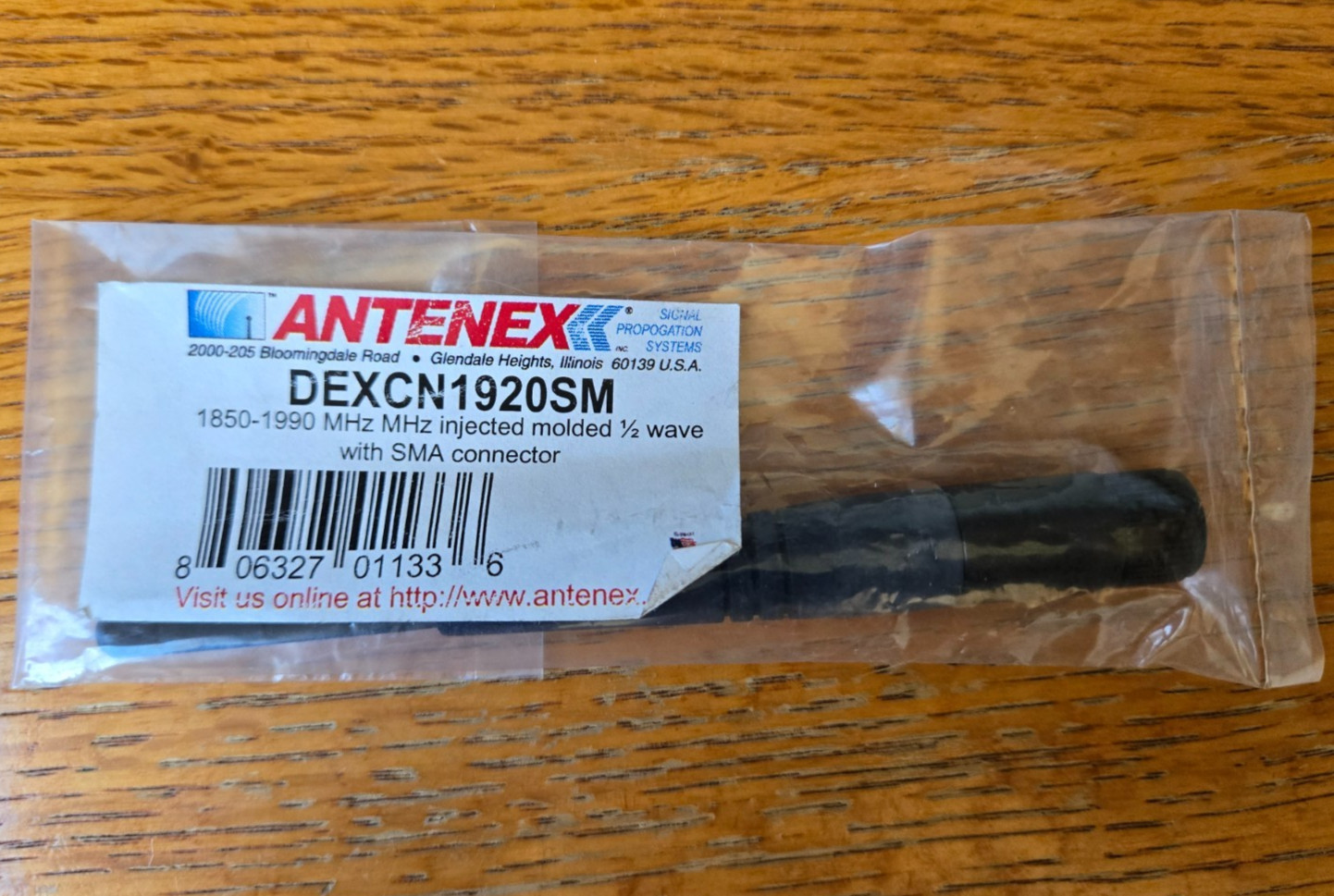 Antenex DEXCN1920SM 1.85-1.99 GHz molded half-wave with SMA Connector ~NEW~