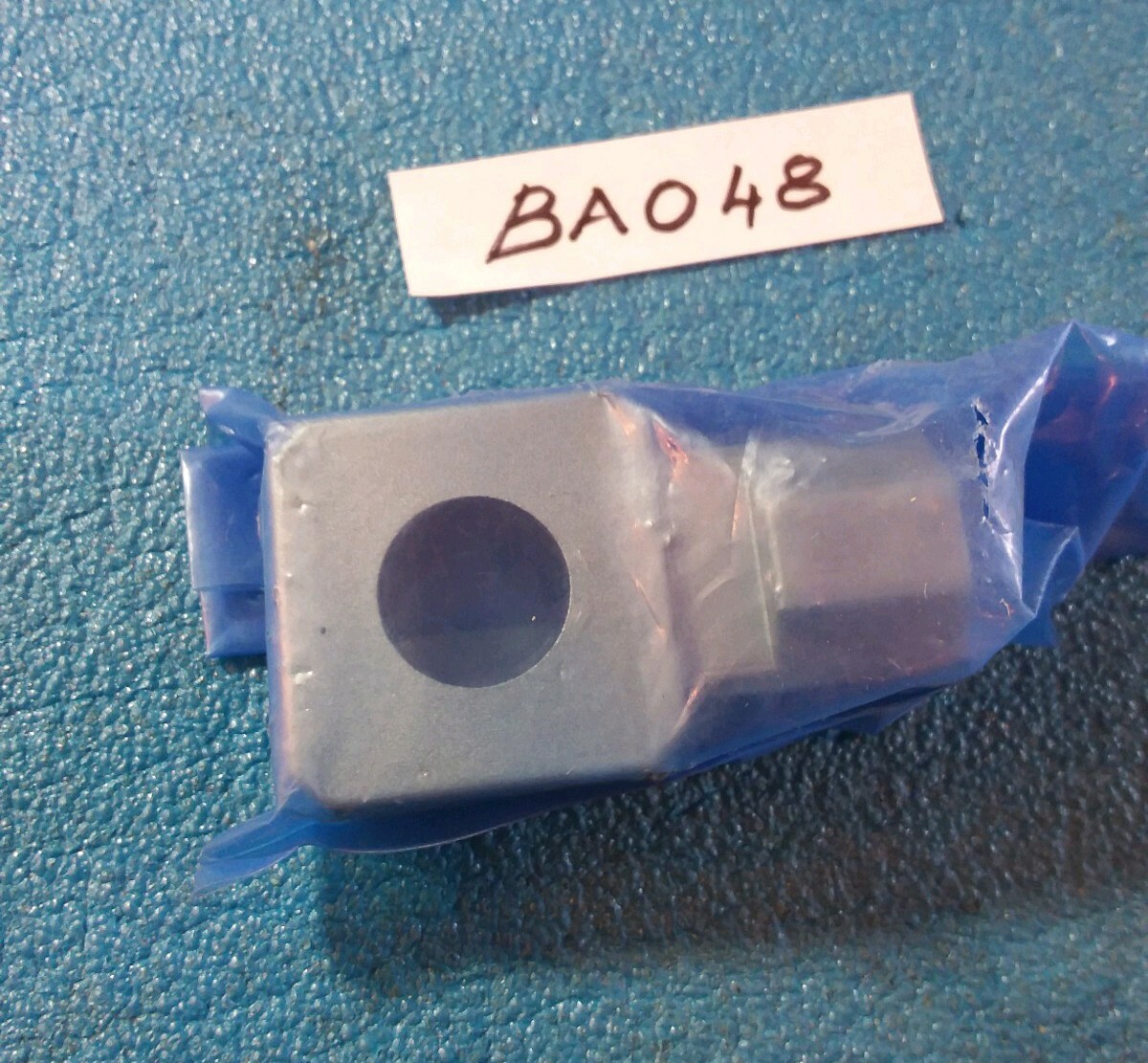 SMC Y410-F03 T-Spacer/Connector