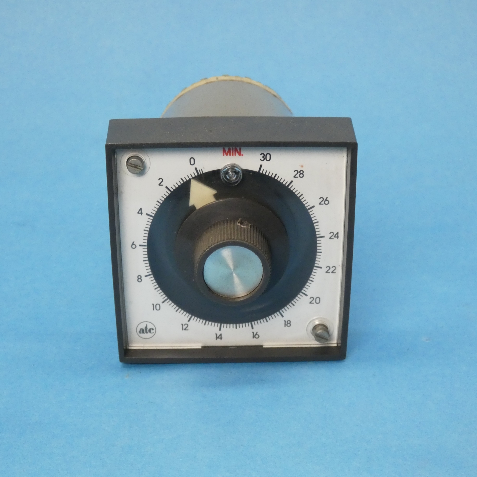 ATC 305E016A10PX ON Delay Timer 0-30 Minutes 120 VAC Tested