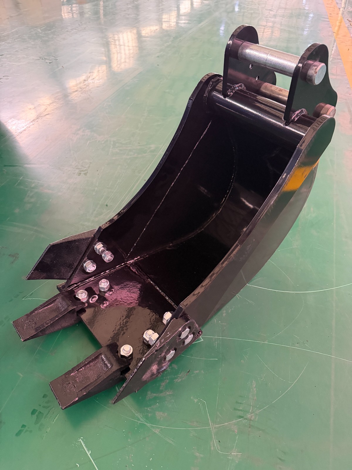 250mm 9.8inch Narrow Trenching Buckets for 2-3.5 Tons Excavator Attachment