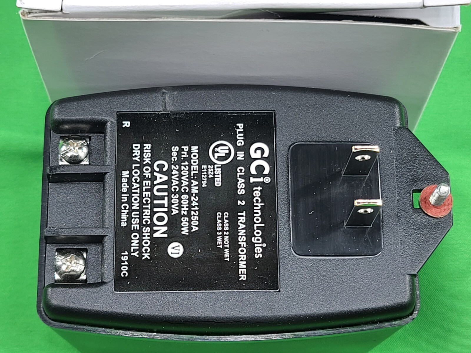 NEW GCI technologies 120V 24VAC Plug In Transformer 30VA ( AM-241250A)