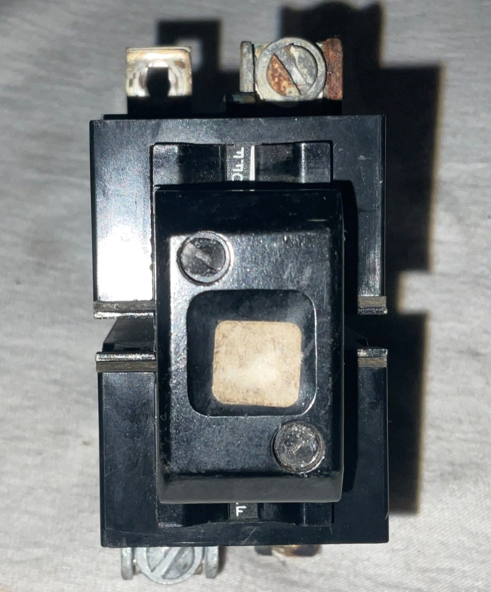 Pushmatic Bulldog 31230 Circuit Breaker 2P 30A 120/240VAC Electrical P230 READ