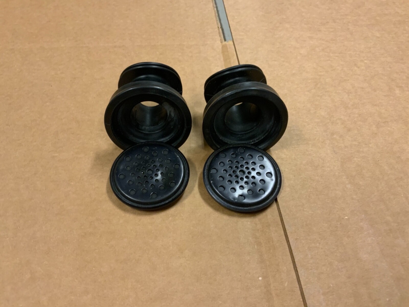SCOTT Left & Right Voicemitter Duct 10011027 & 10011026 / Voicemitters 803759-01