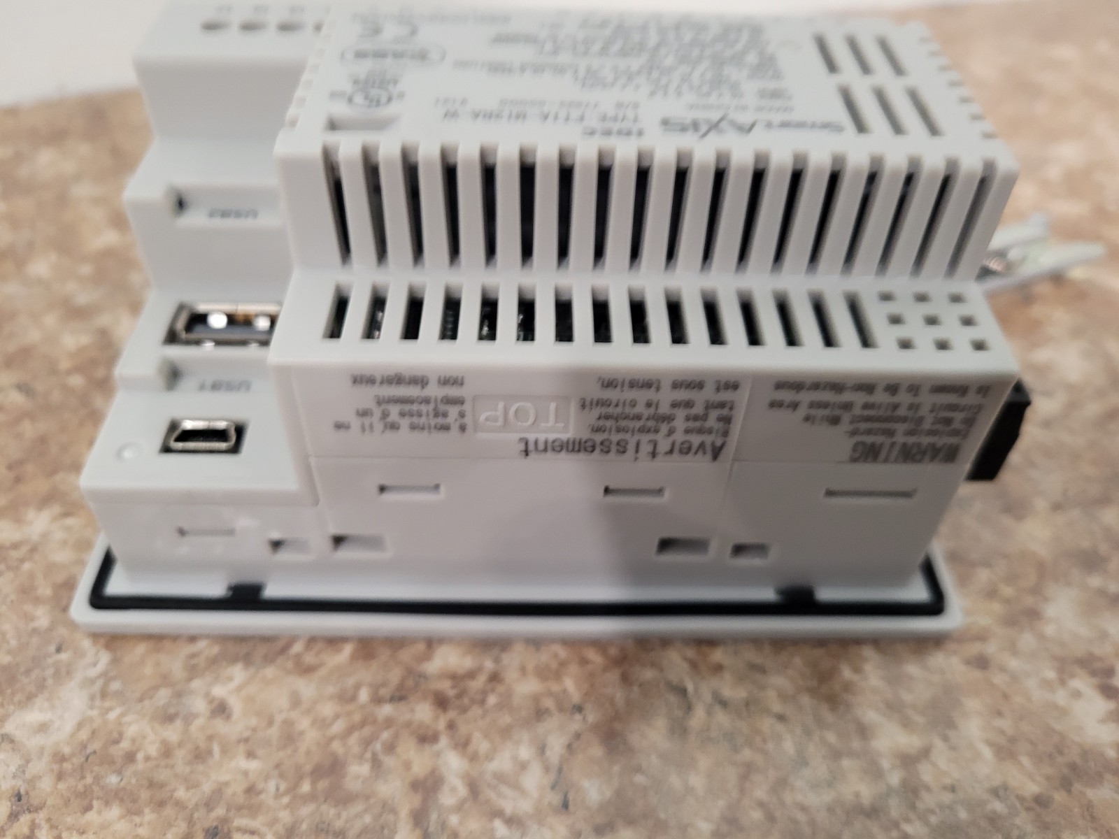 IDEC FT1A-M12RA-W HMI+PLC 3.7″ Monochrome 8/4 I/O 10A Relay Light Gray SmartAXIS