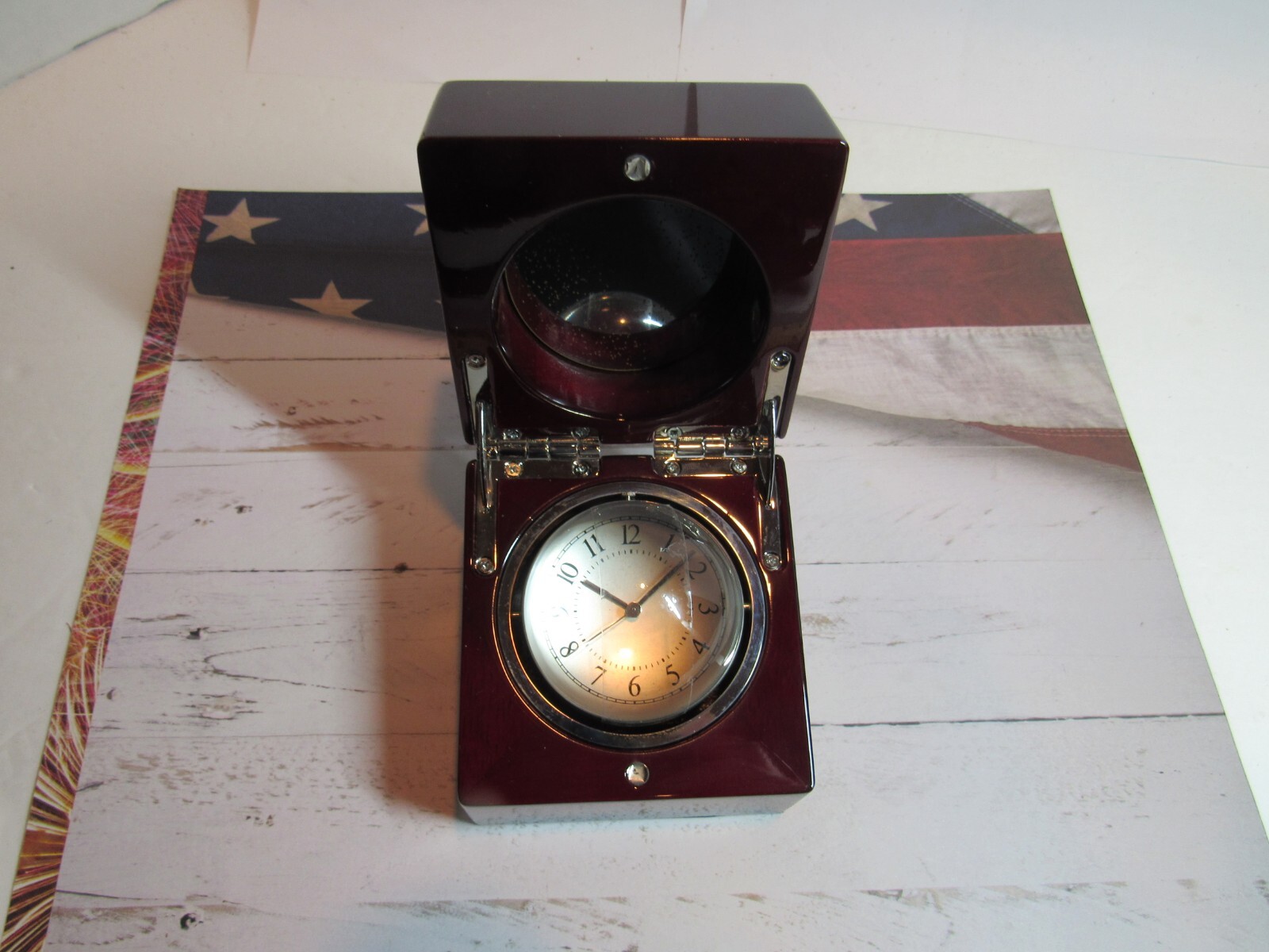 WOODESSEN SOLID MAHAGONY WOOD DESK CLOCK