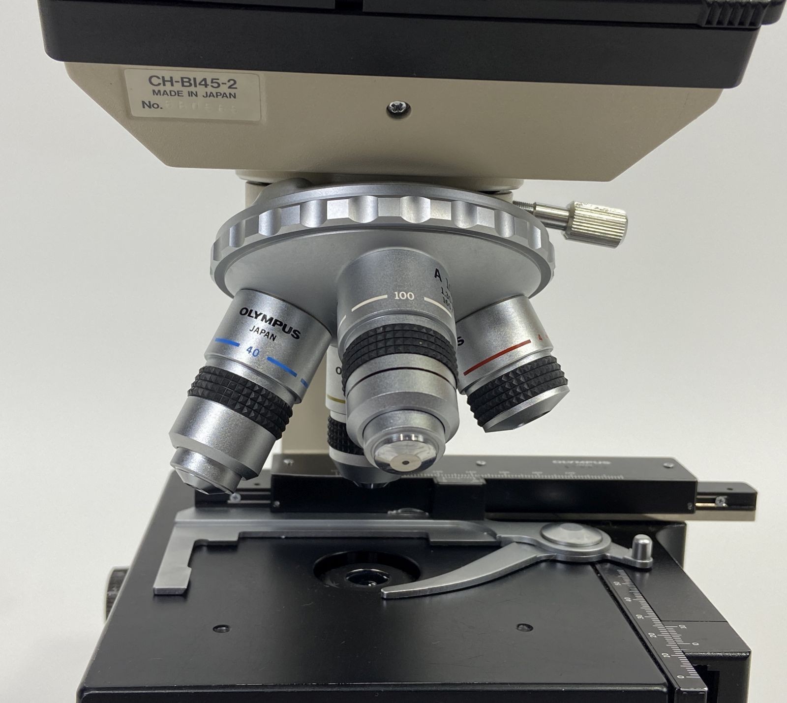 Olympus CHT CH-2 Binocular Laboratory Microscope 4X 10X 40X 100X 14
