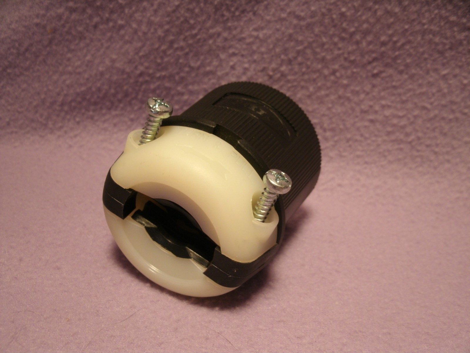 Hubbell HBL2731 Locking Plug HOUSING ONLY