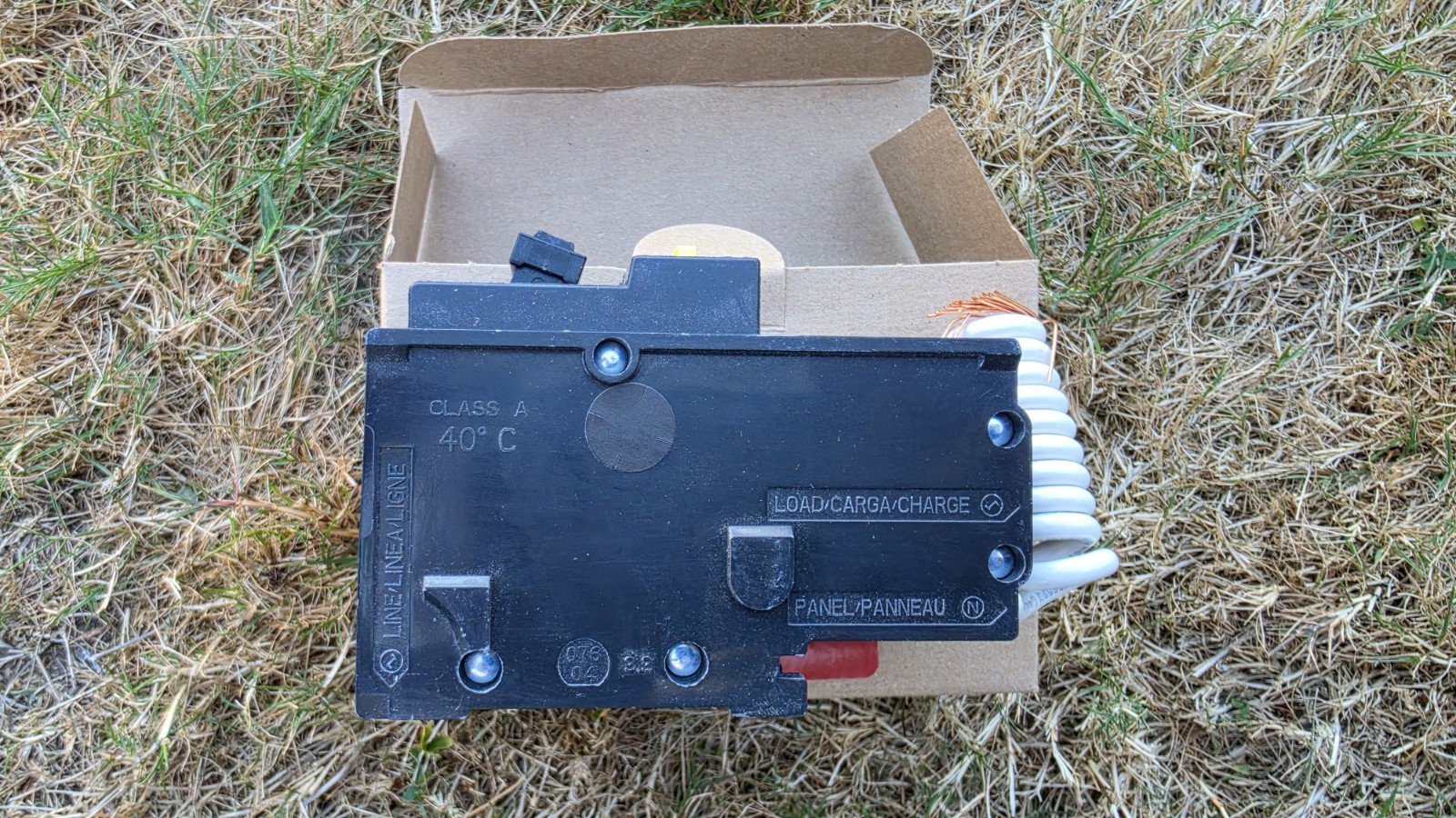 Schneider Electric Square D Homeline Miniature Circuit Breaker – HOM230GFI