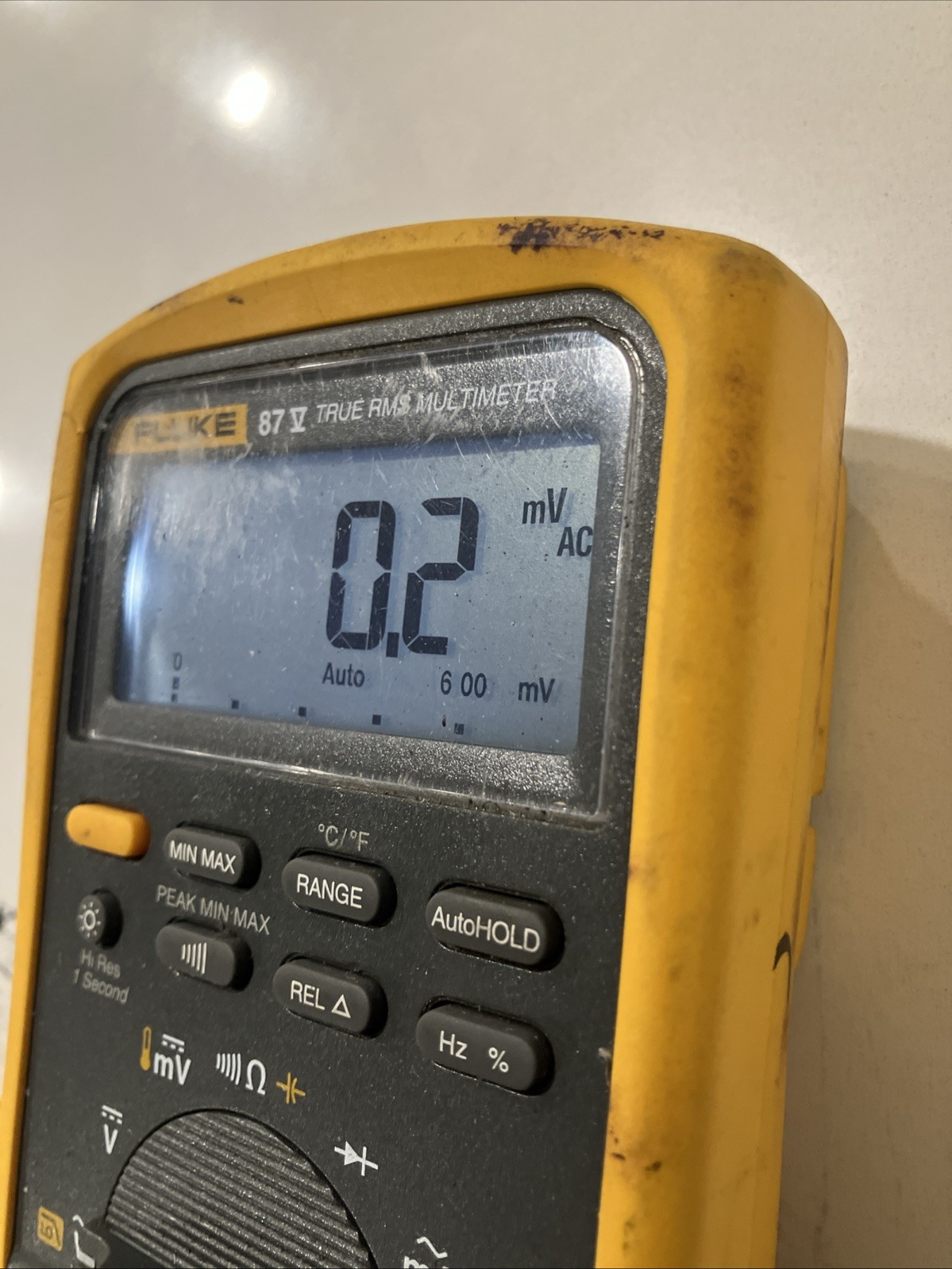 Fluke FLUKE 87-V Handheld Multimeter