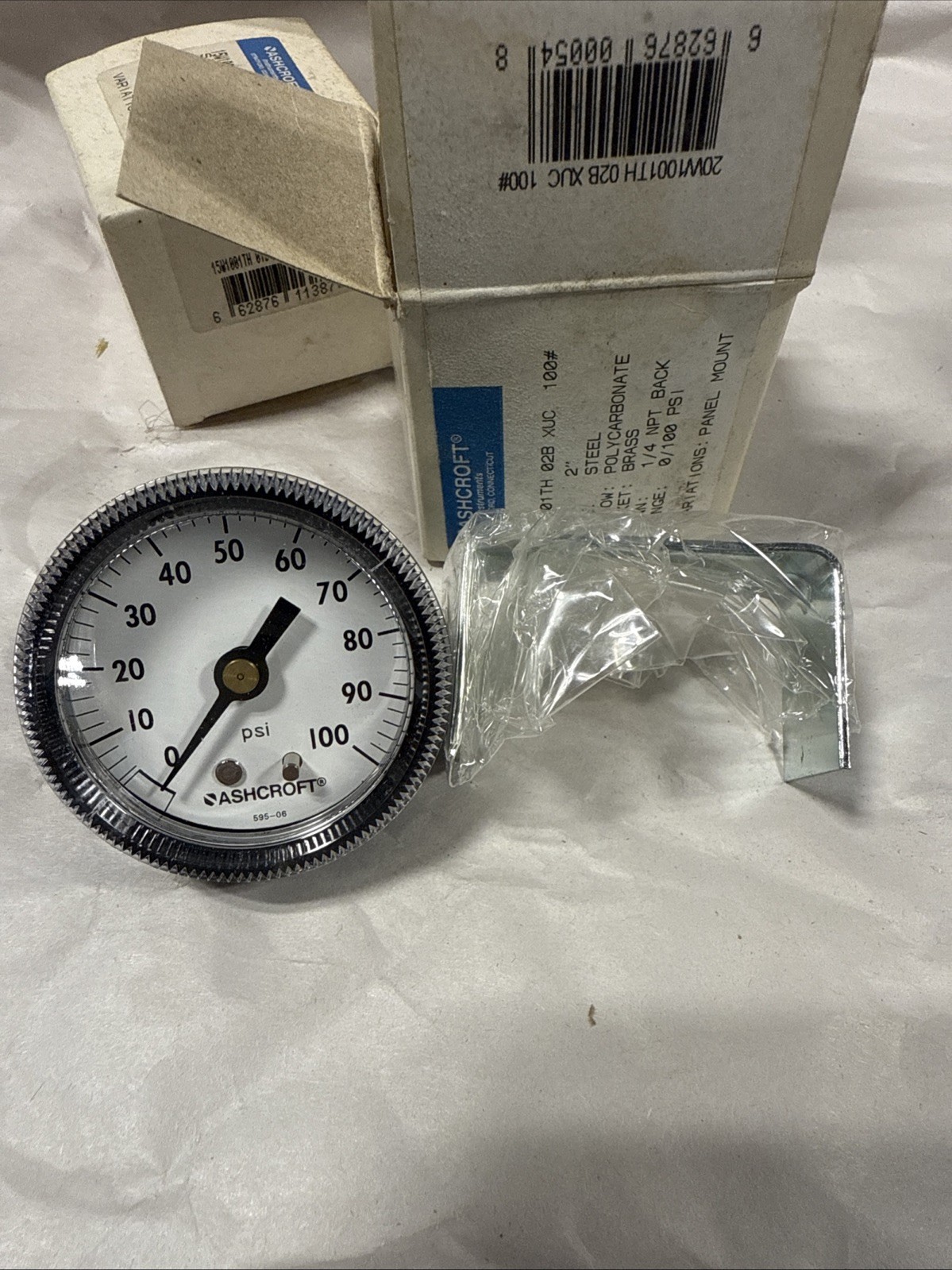Ashcroft 20W1001TH 02B XUC 2″ Dial, 1/4 Thread, 100# Panel Mount *NEW*