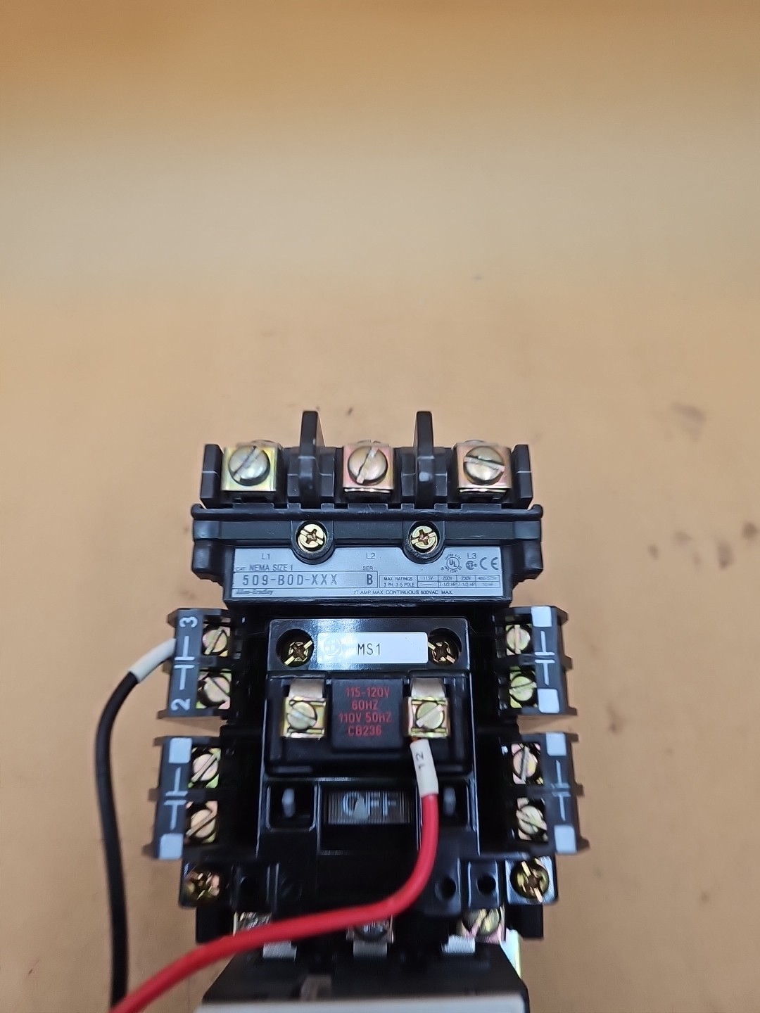Allen Bradley 509-B0D-XXX Starte4. 592-A2HA Contactor Relay. 595-A