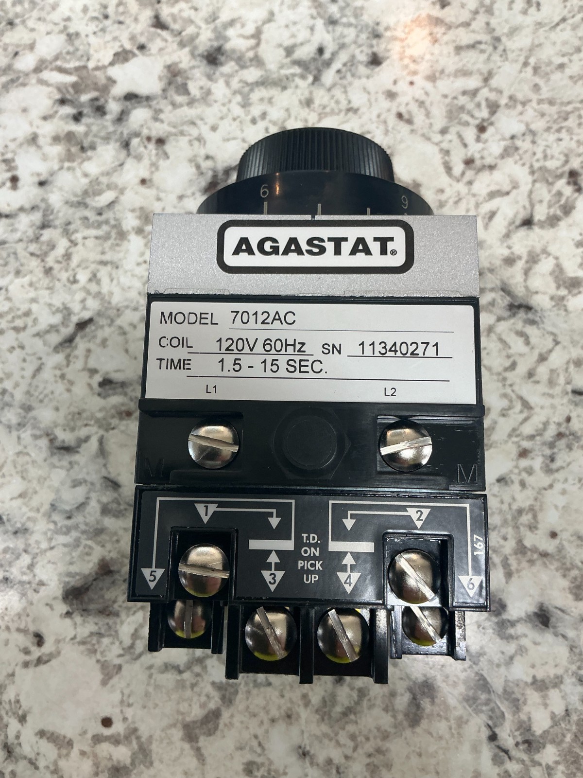 *FREE SHIP* Agastat 7012AC, 1423157-5 Timing Relay 1.5-15 Seconds 120V 60HZ NEW