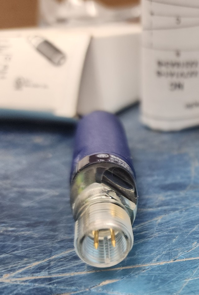 🤠 NEW TELEMECANIQUE ULTRASONIC PROXIMITY SENSOR 12/24 VDC XX518A3PAM12