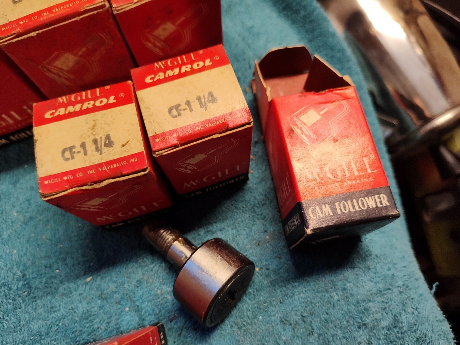 CHOOSE McGill Camrol CAM Follower open box from shop clearance. SEE DETAILS