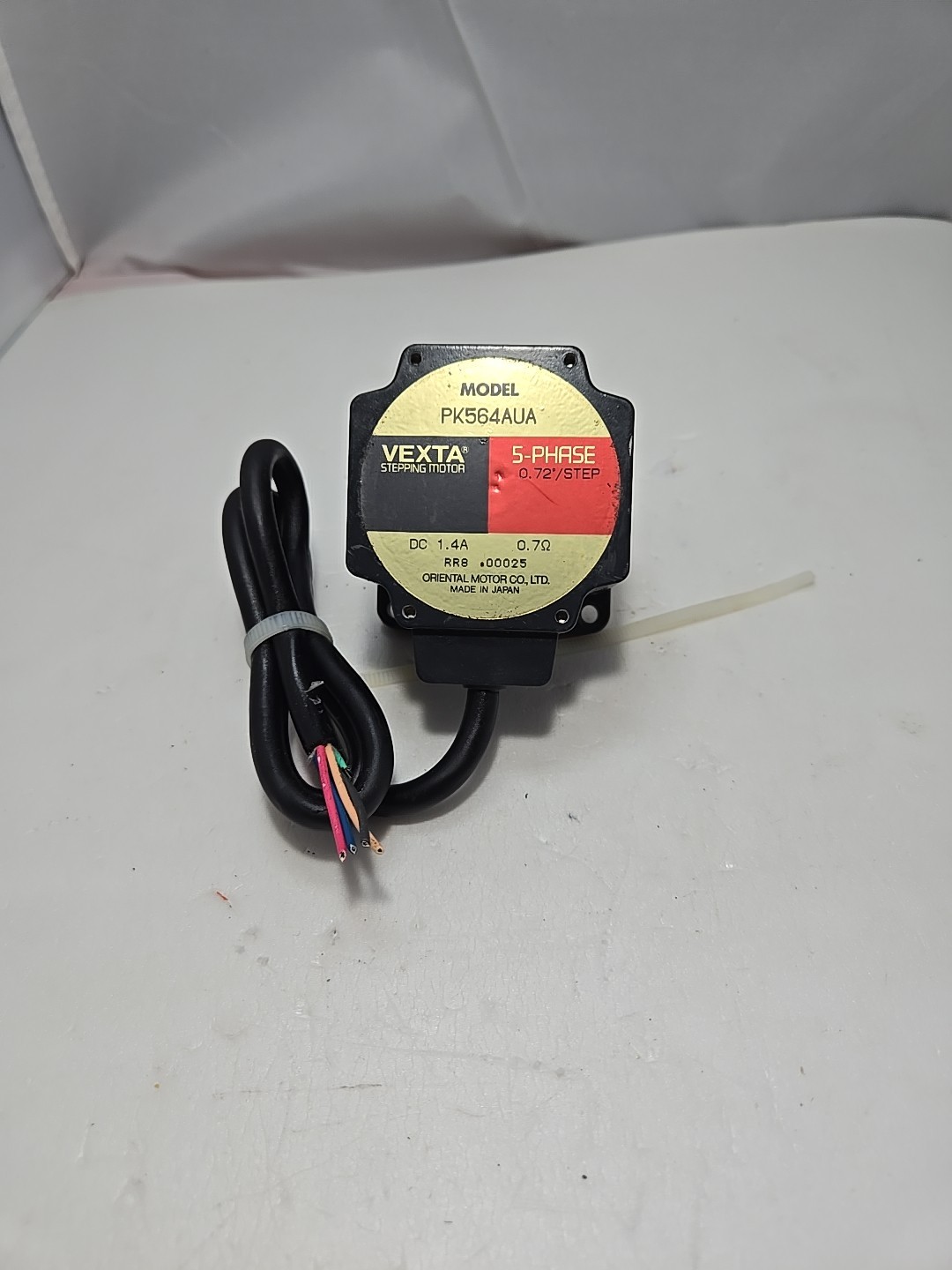 Vexta Oriental Motor – PK564AUA – 5-Phase DC 1.4A Stepping Motor (M65)
